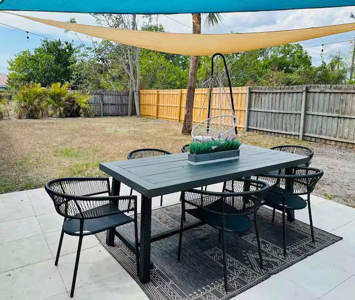 339 SUWANEE AVE, SARASOTA, FL, 34243
