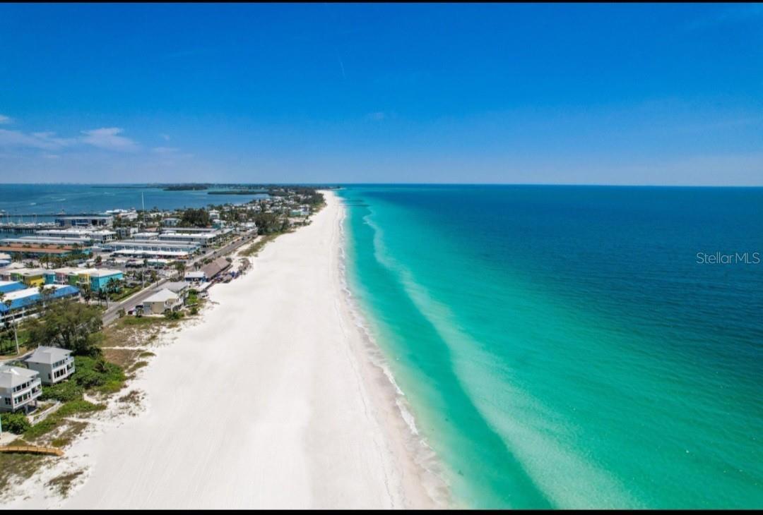 6250 HOLMES BLVD #32, HOLMES BEACH, FL, 34217