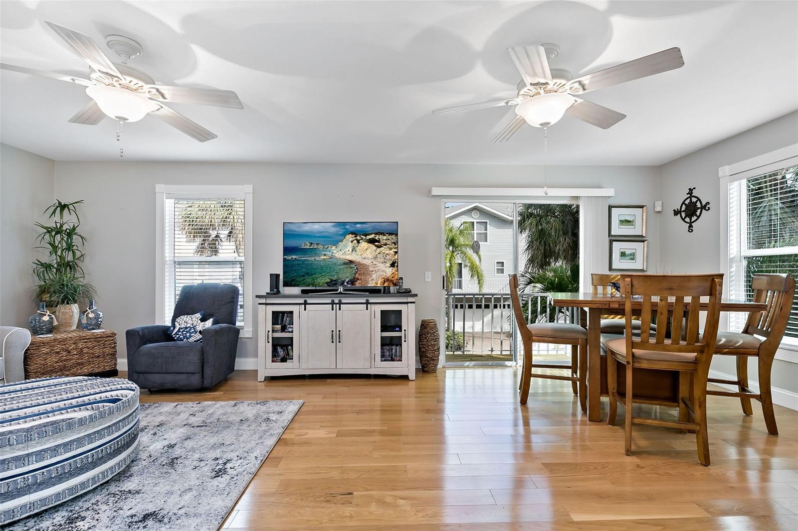6250 HOLMES BLVD #32, HOLMES BEACH, FL, 34217