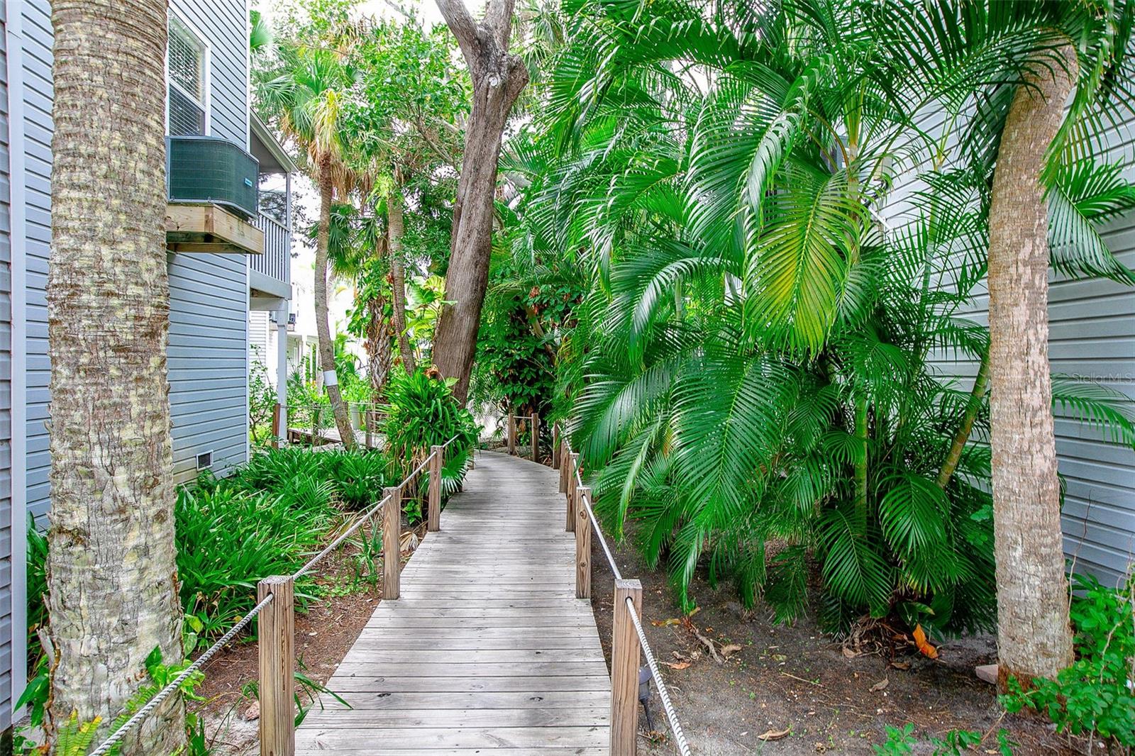 6250 HOLMES BLVD #32, HOLMES BEACH, FL, 34217