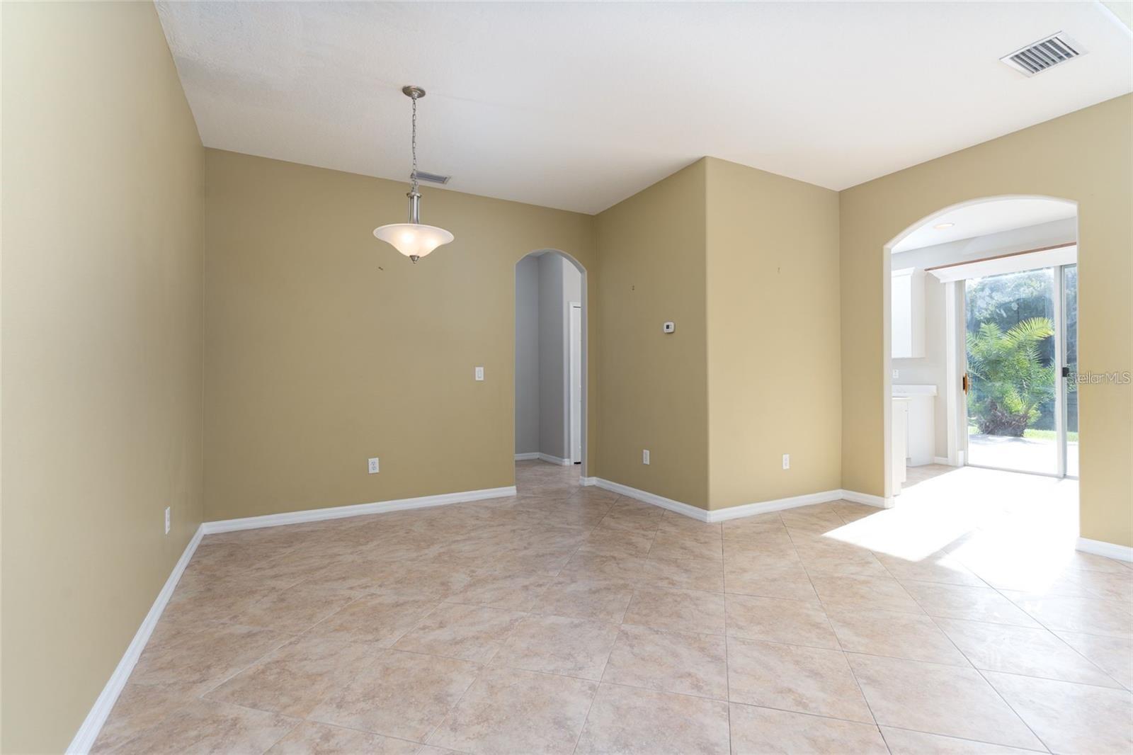 14905 BERKFORD AVE, TAMPA, FL, 33625