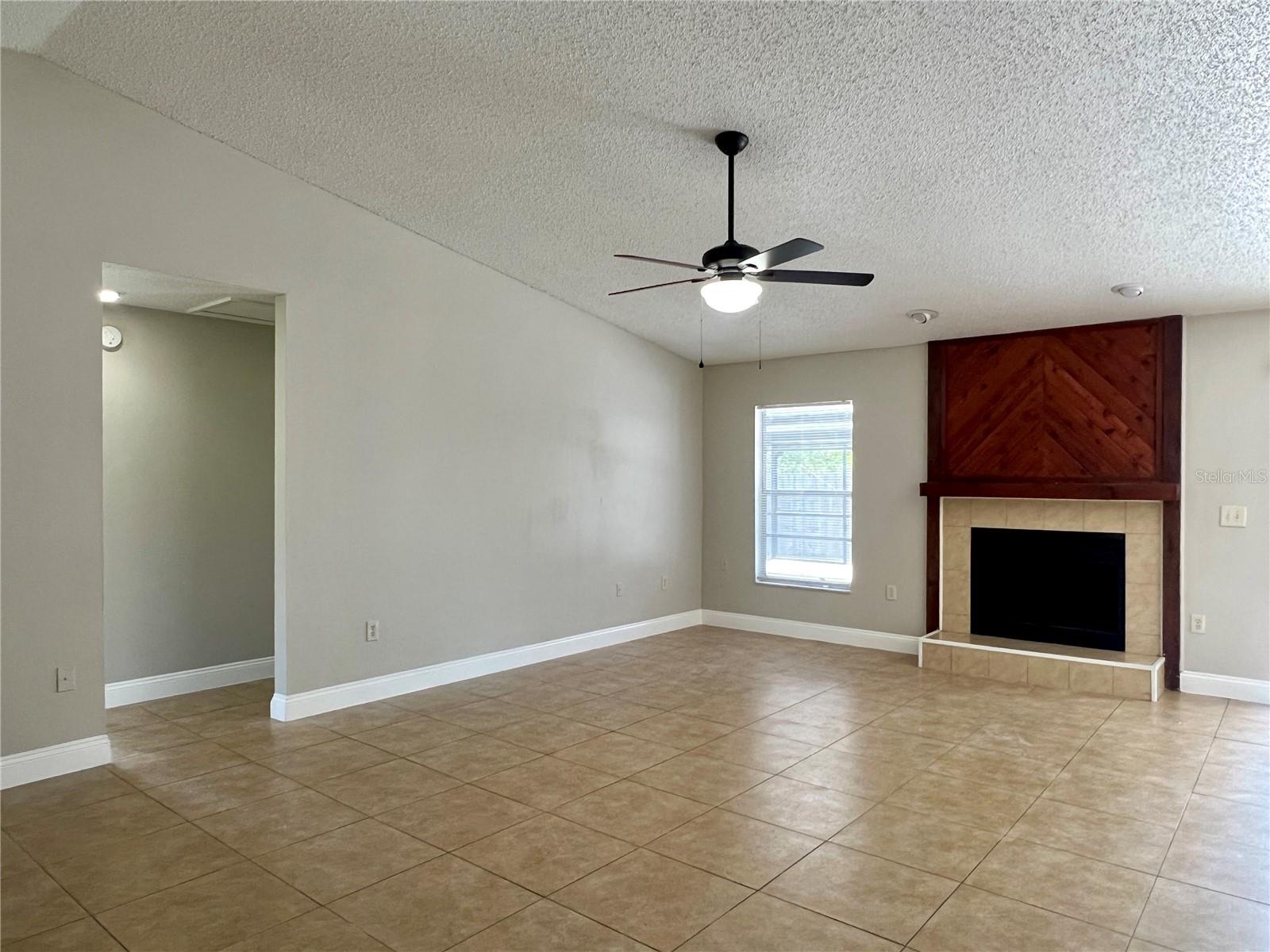 1029 RED OAK CIR, BRANDON, FL, 33511