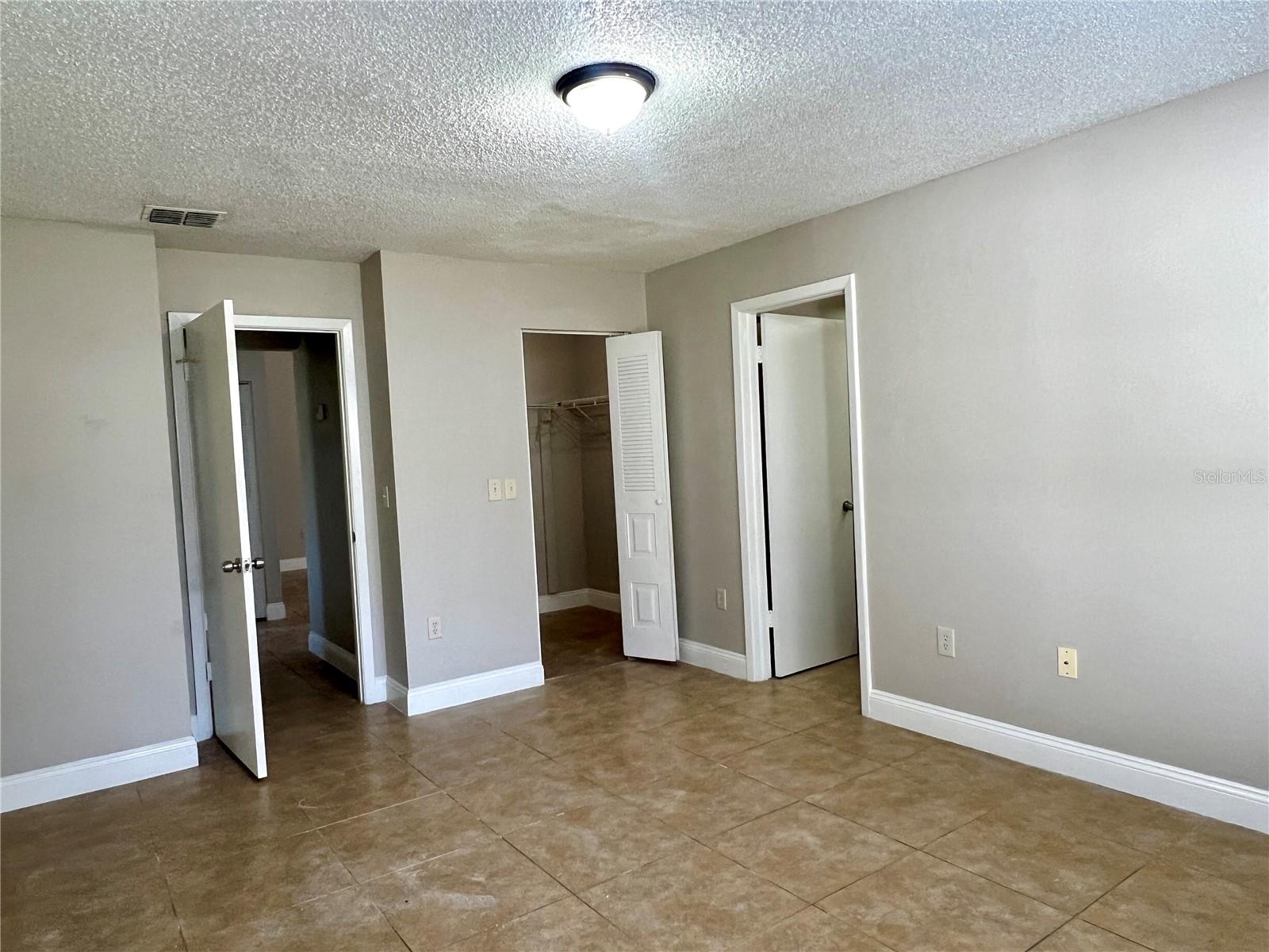 1029 RED OAK CIR, BRANDON, FL, 33511