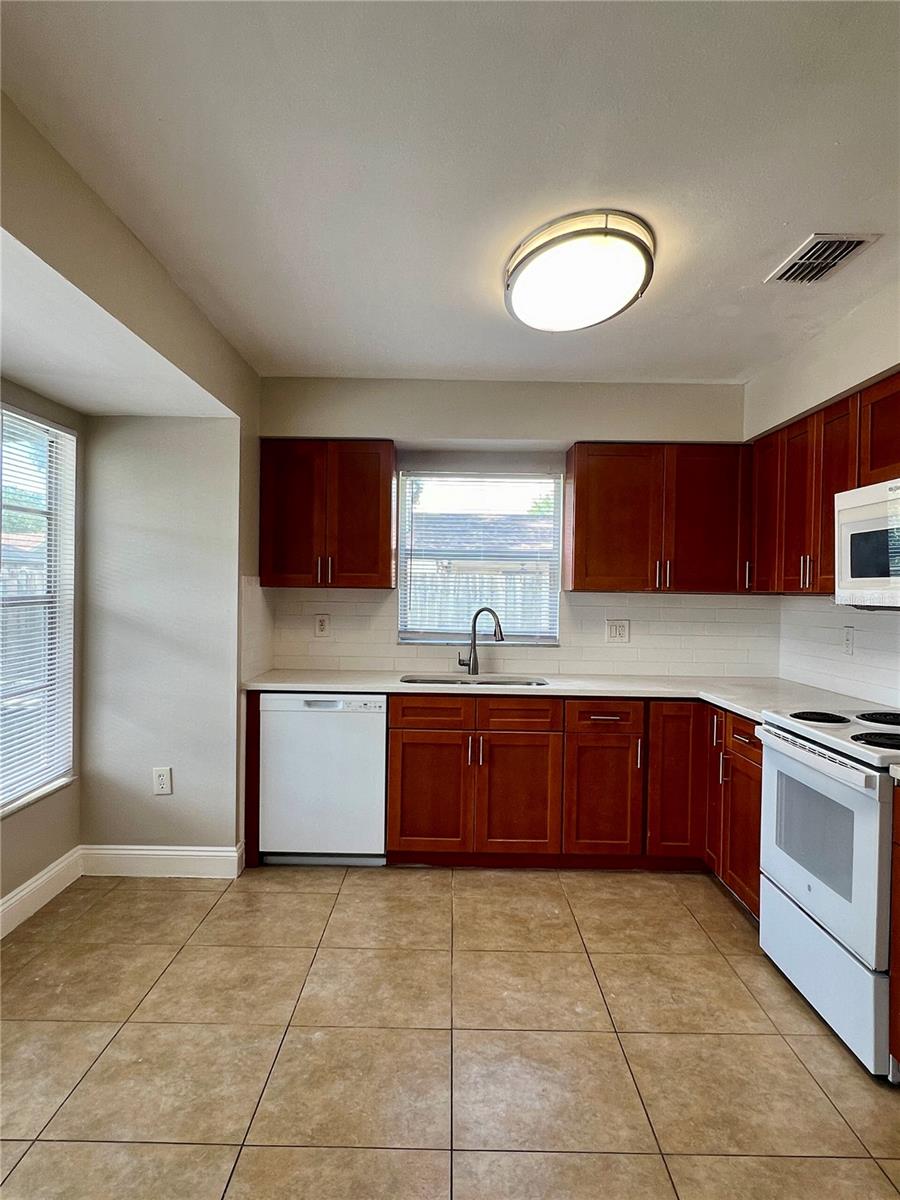 1029 RED OAK CIR, BRANDON, FL, 33511