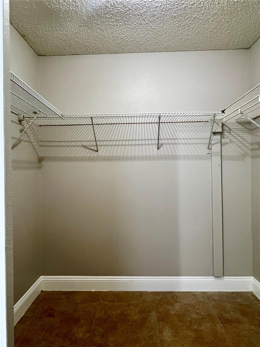 1029 RED OAK CIR, BRANDON, FL, 33511