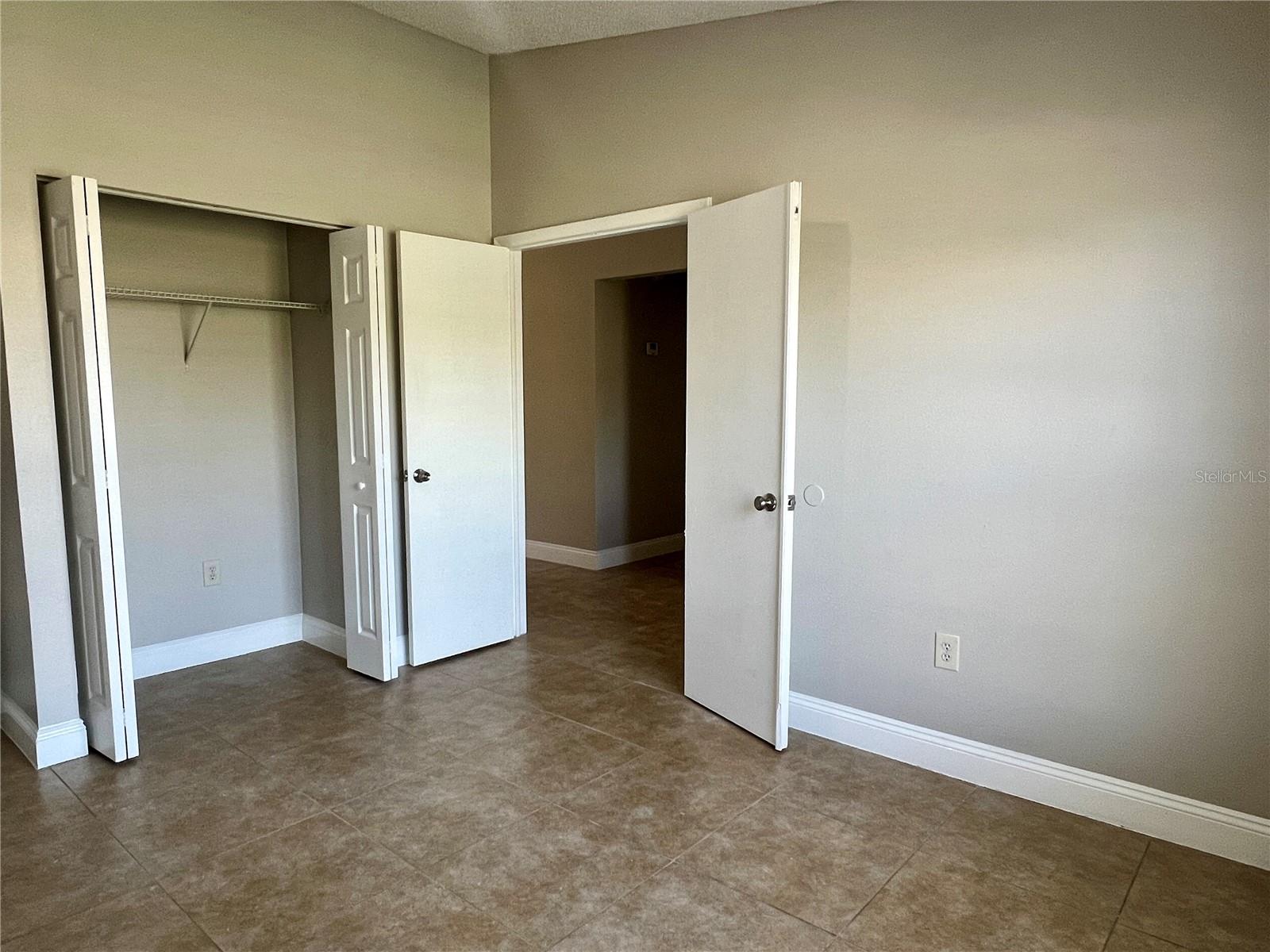 1029 RED OAK CIR, BRANDON, FL, 33511