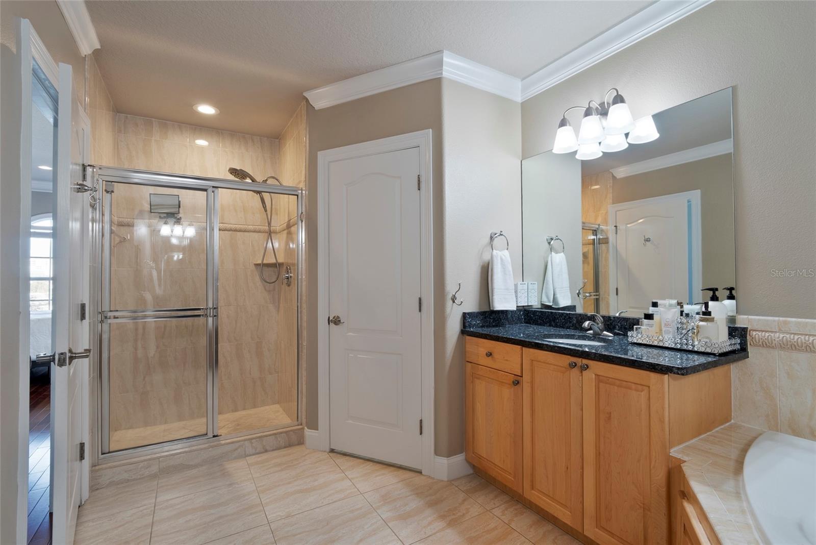 140 BRIGHTWATER DR #6, CLEARWATER BEACH, FL, 33767