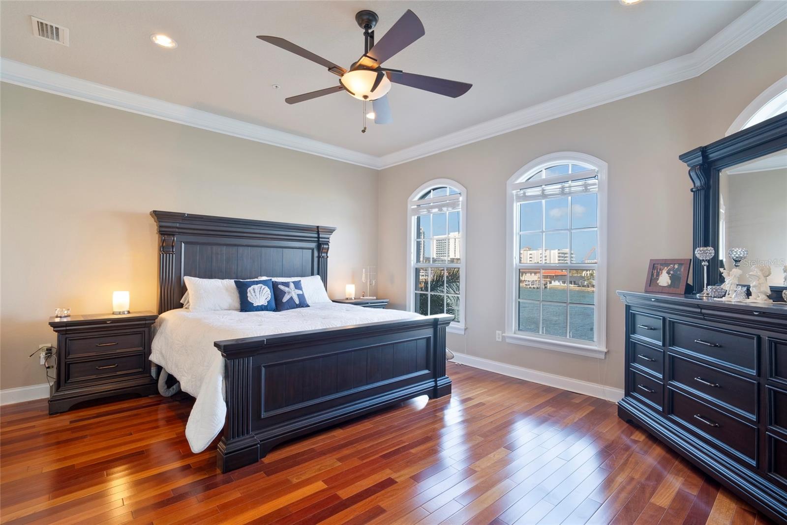 140 BRIGHTWATER DR #6, CLEARWATER BEACH, FL, 33767