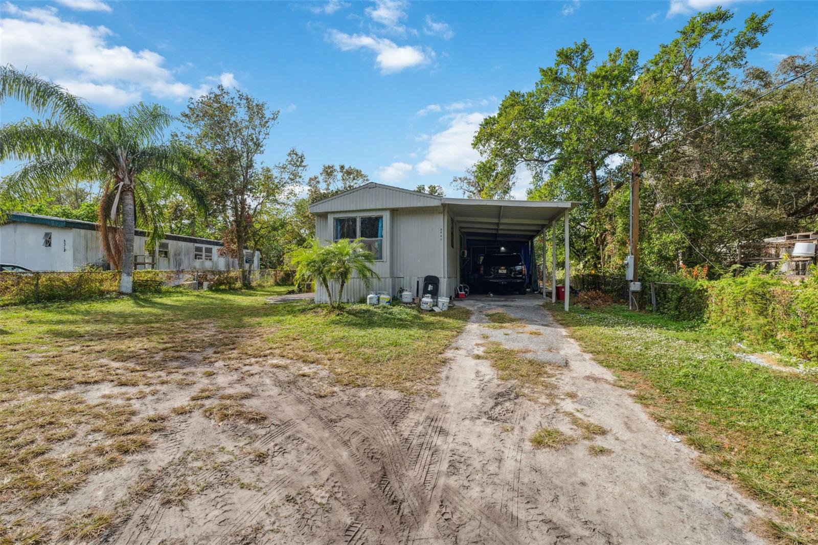 5320 ROYAL OAK DR, TAMPA, FL, 33610