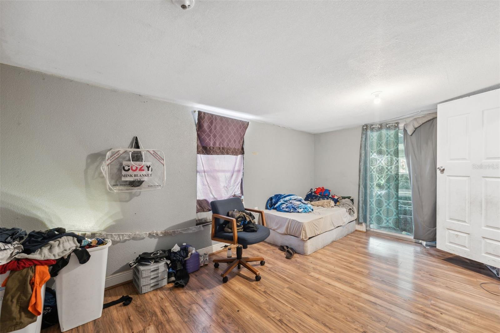 5320 ROYAL OAK DR, TAMPA, FL, 33610