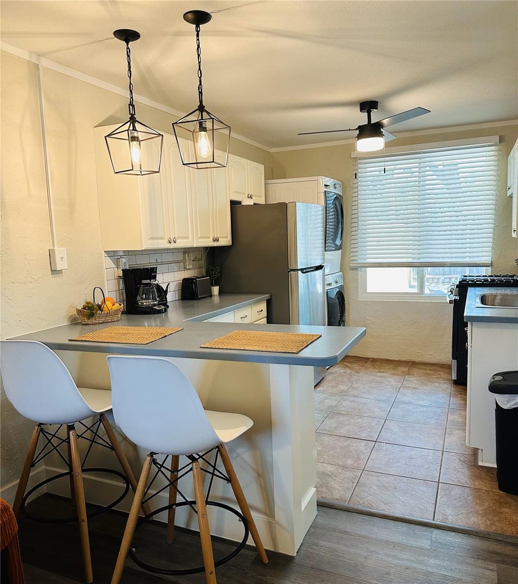 339 SUWANEE AVE, SARASOTA, FL, 34243
