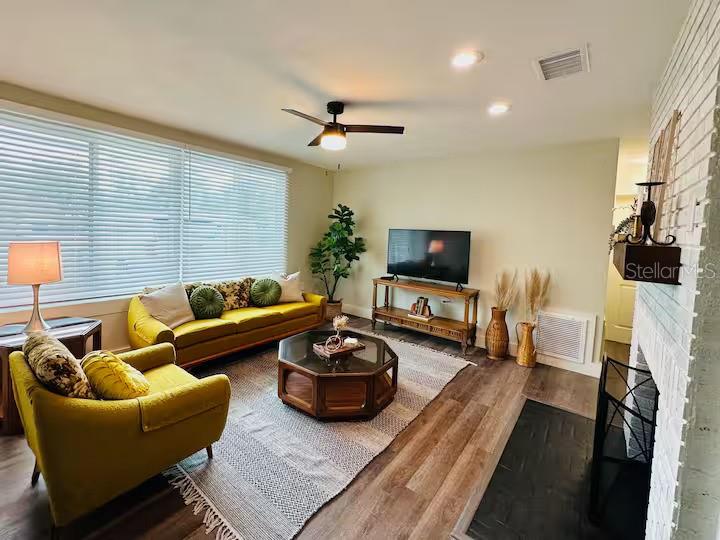 339 SUWANEE AVE, SARASOTA, FL, 34243