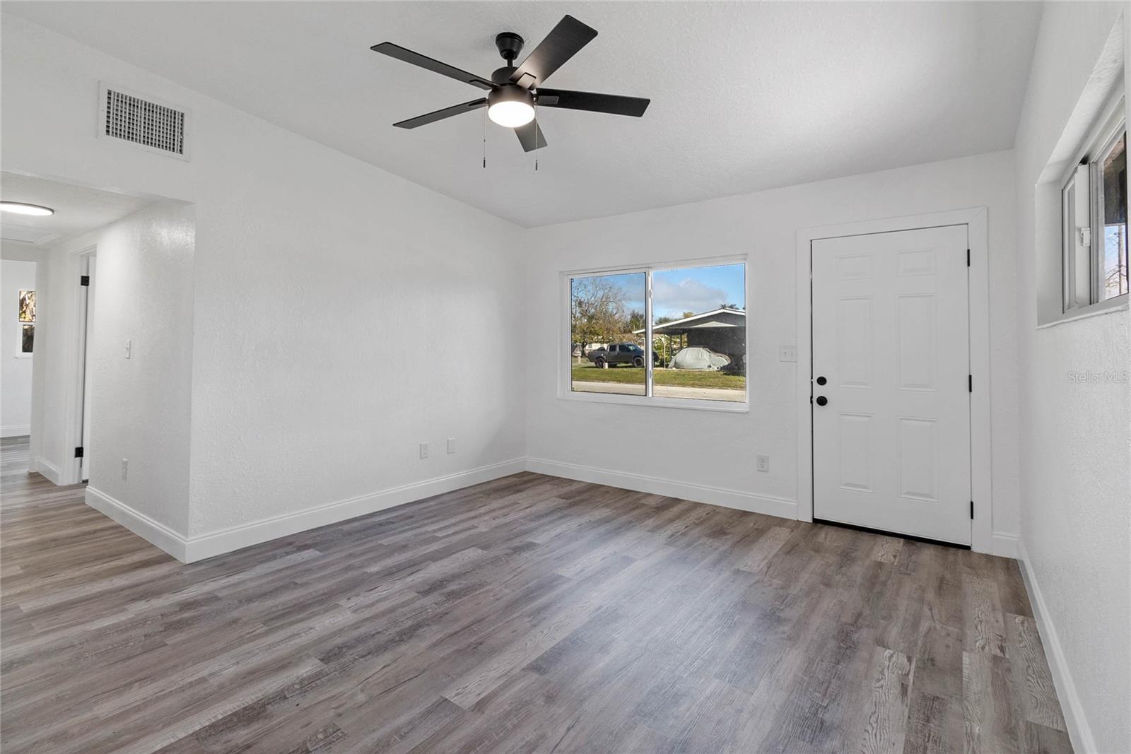 180 N CHRISTMAS HILL RD, TITUSVILLE, FL, 32796