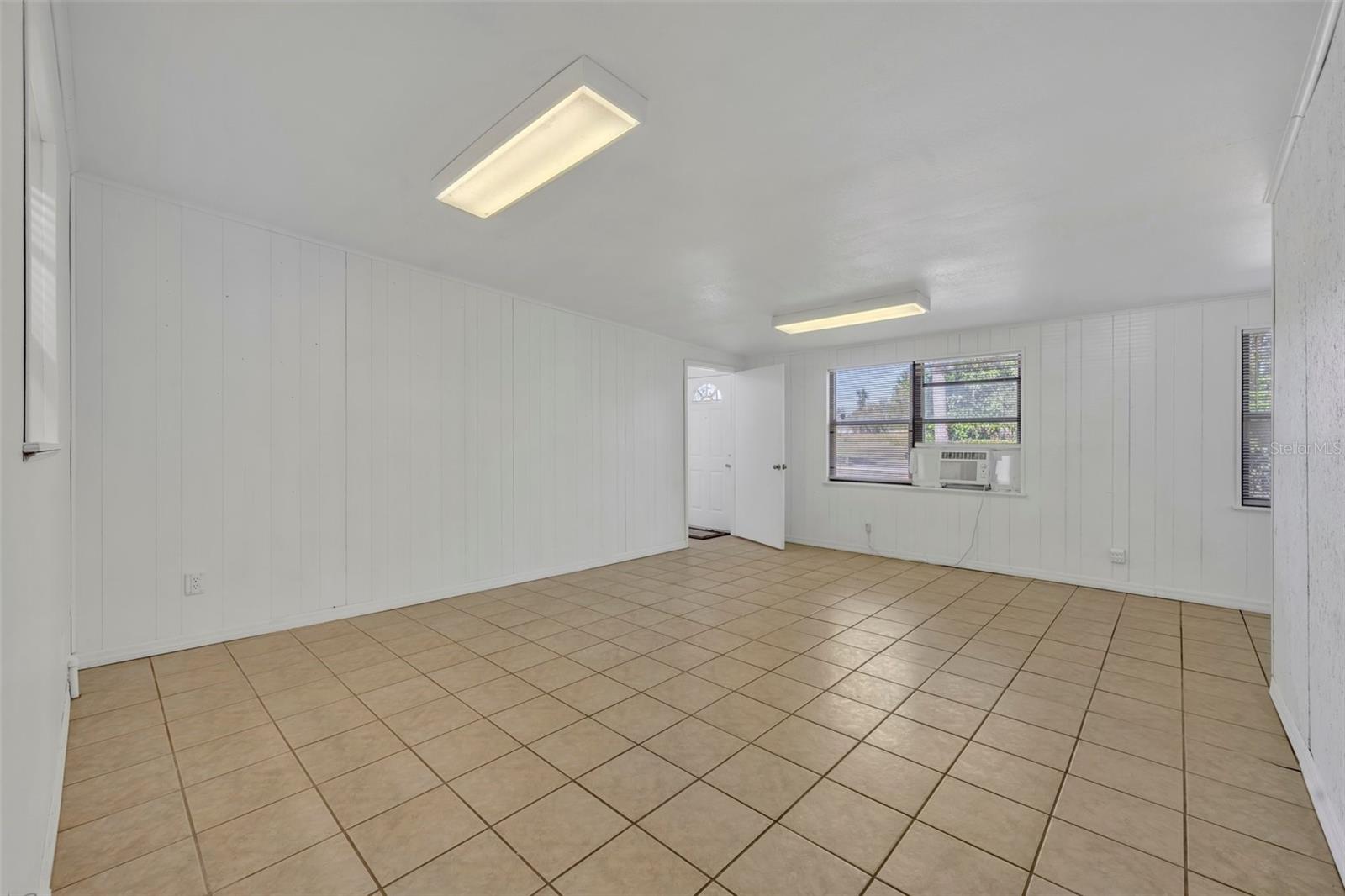 3 MADERA RD, DEBARY, FL, 32713