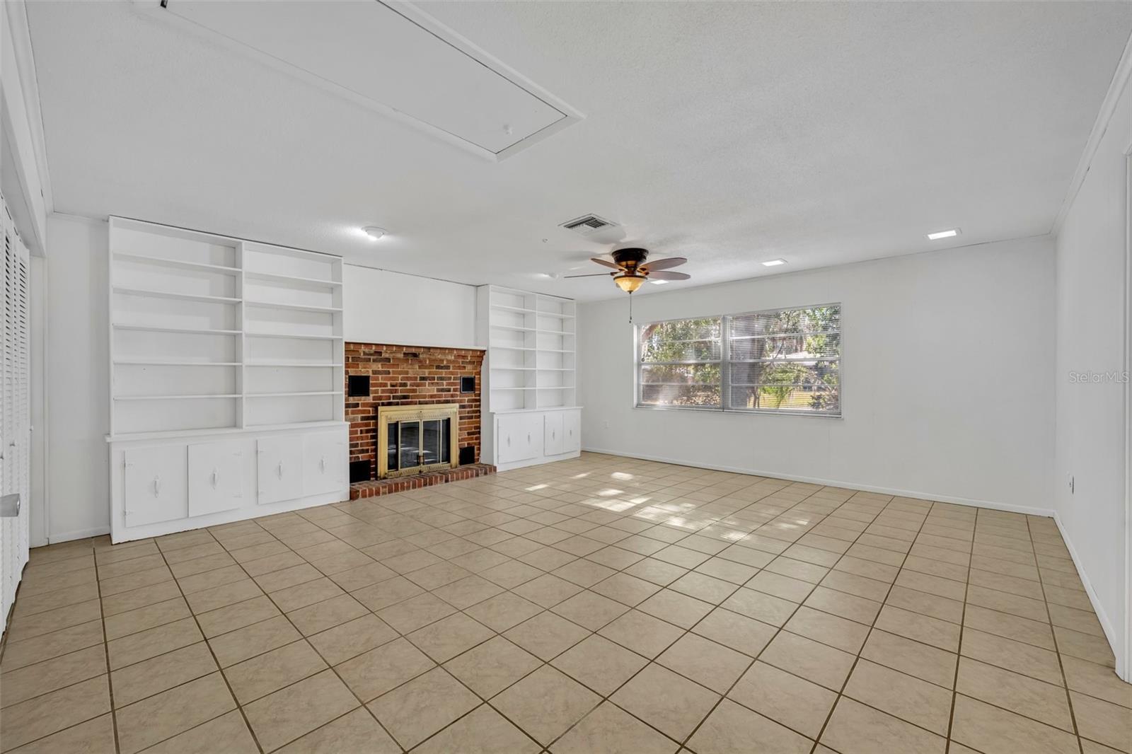 3 MADERA RD, DEBARY, FL, 32713
