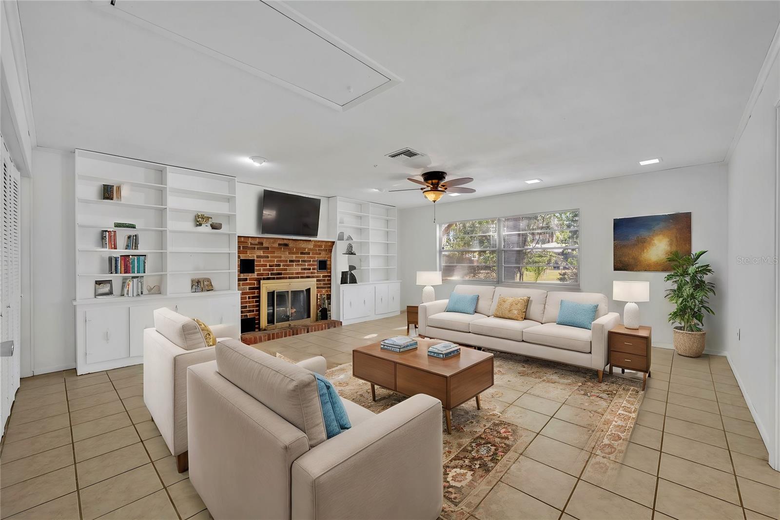 3 MADERA RD, DEBARY, FL, 32713