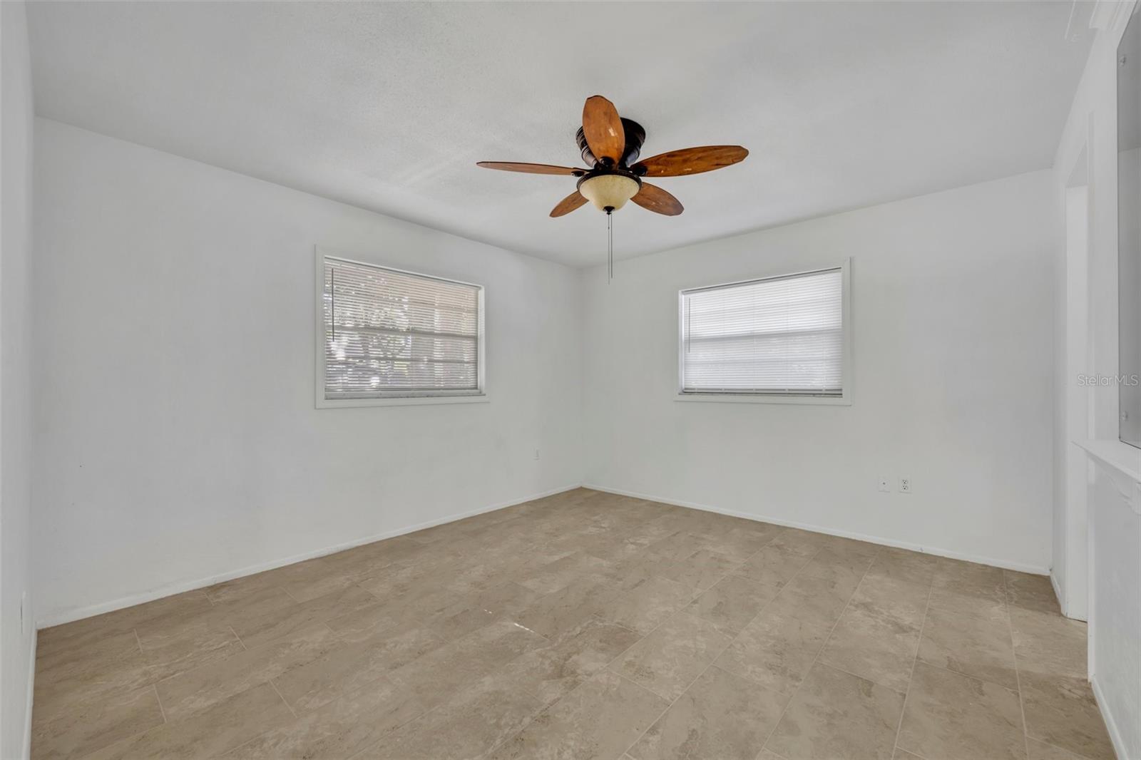 3 MADERA RD, DEBARY, FL, 32713