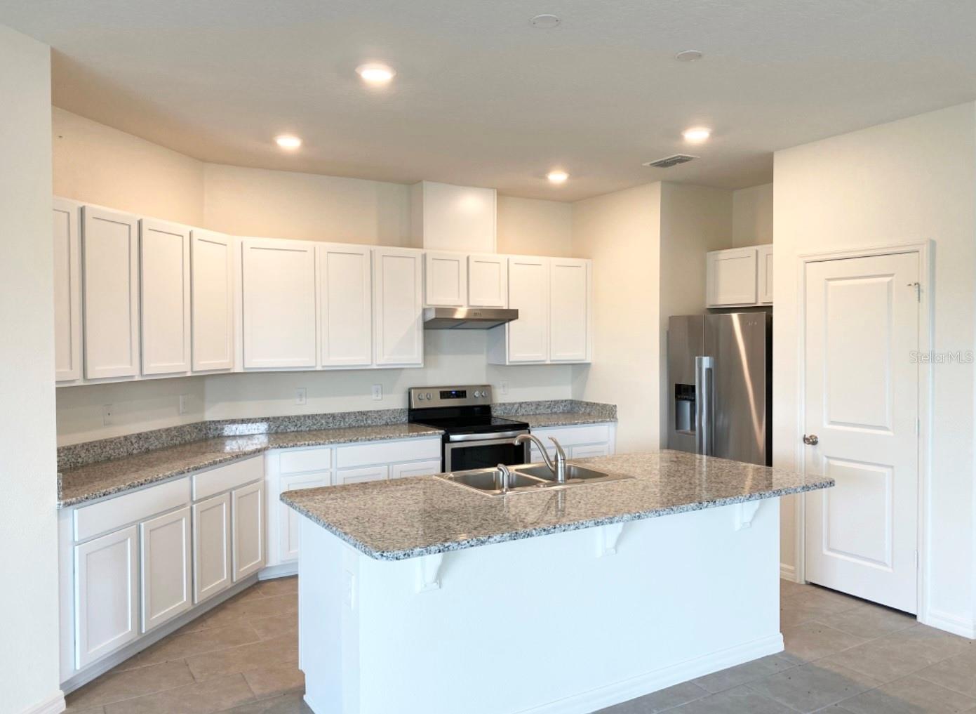2481 BISCOTTO CIR, DAVENPORT, FL, 33897