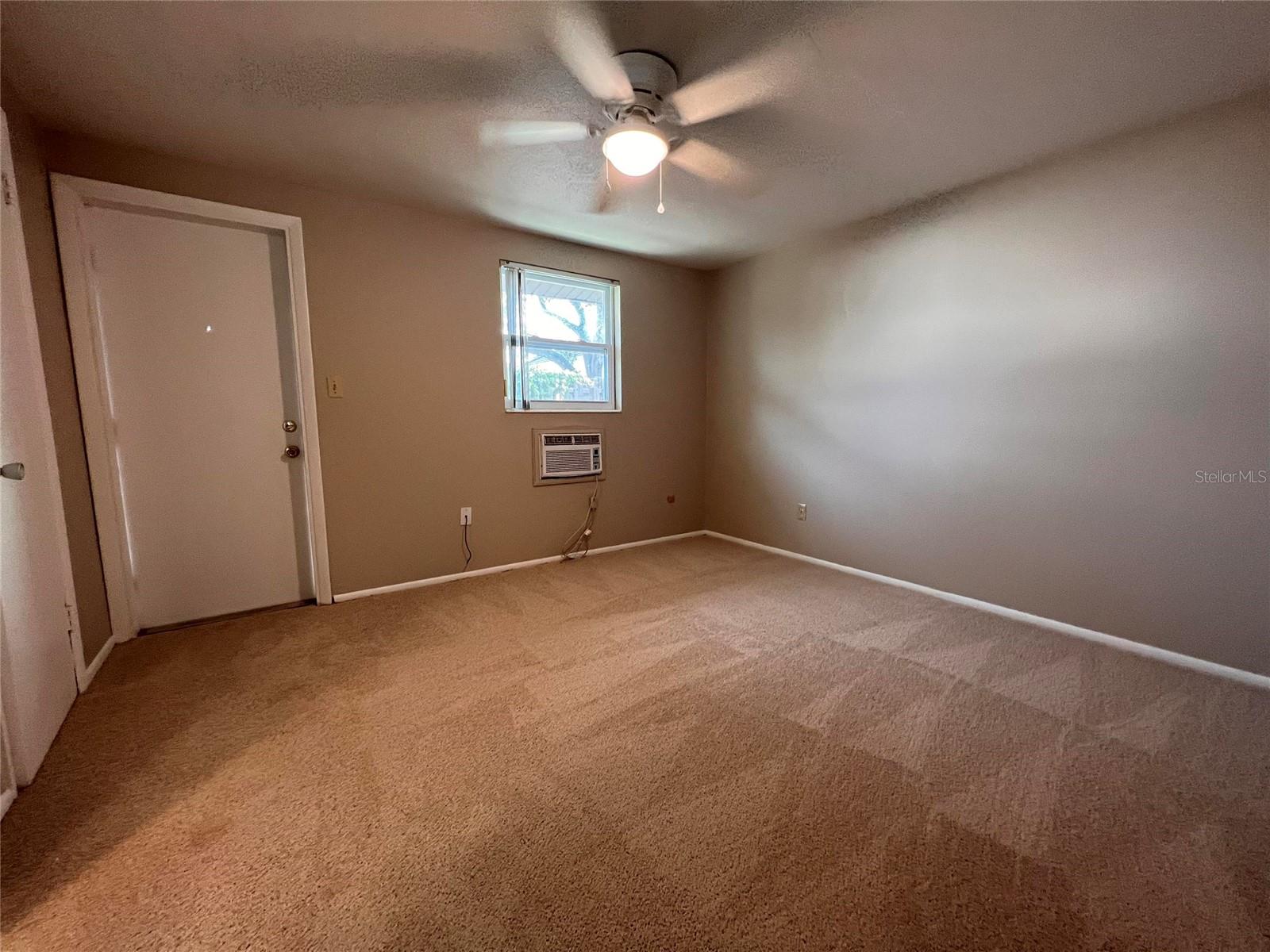 5862 COLONIAL DR, SARASOTA, FL, 34231