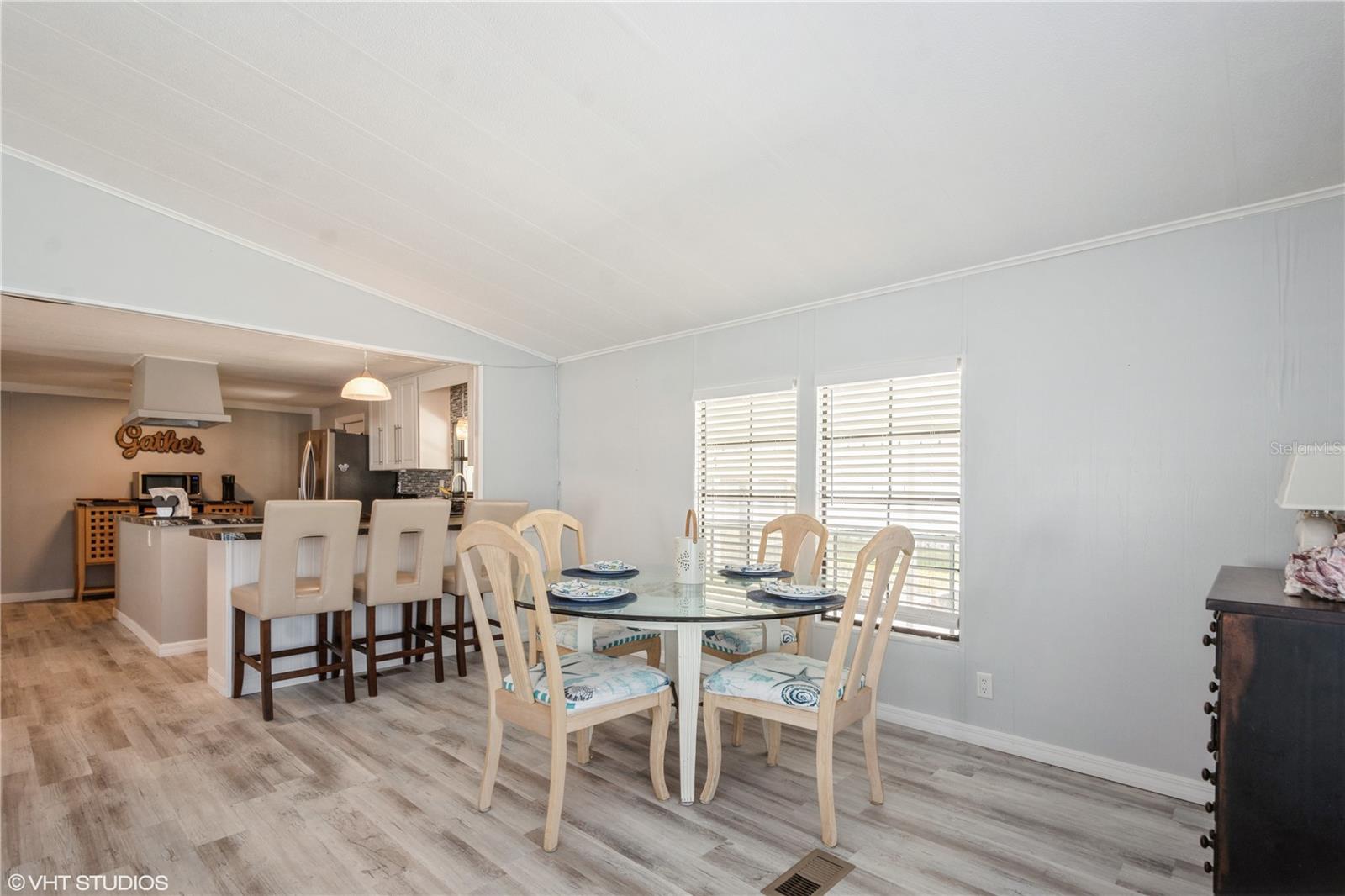 233 TARPON LN, OLDSMAR, FL, 34677
