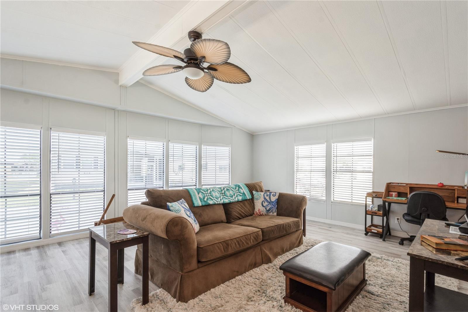 233 TARPON LN, OLDSMAR, FL, 34677