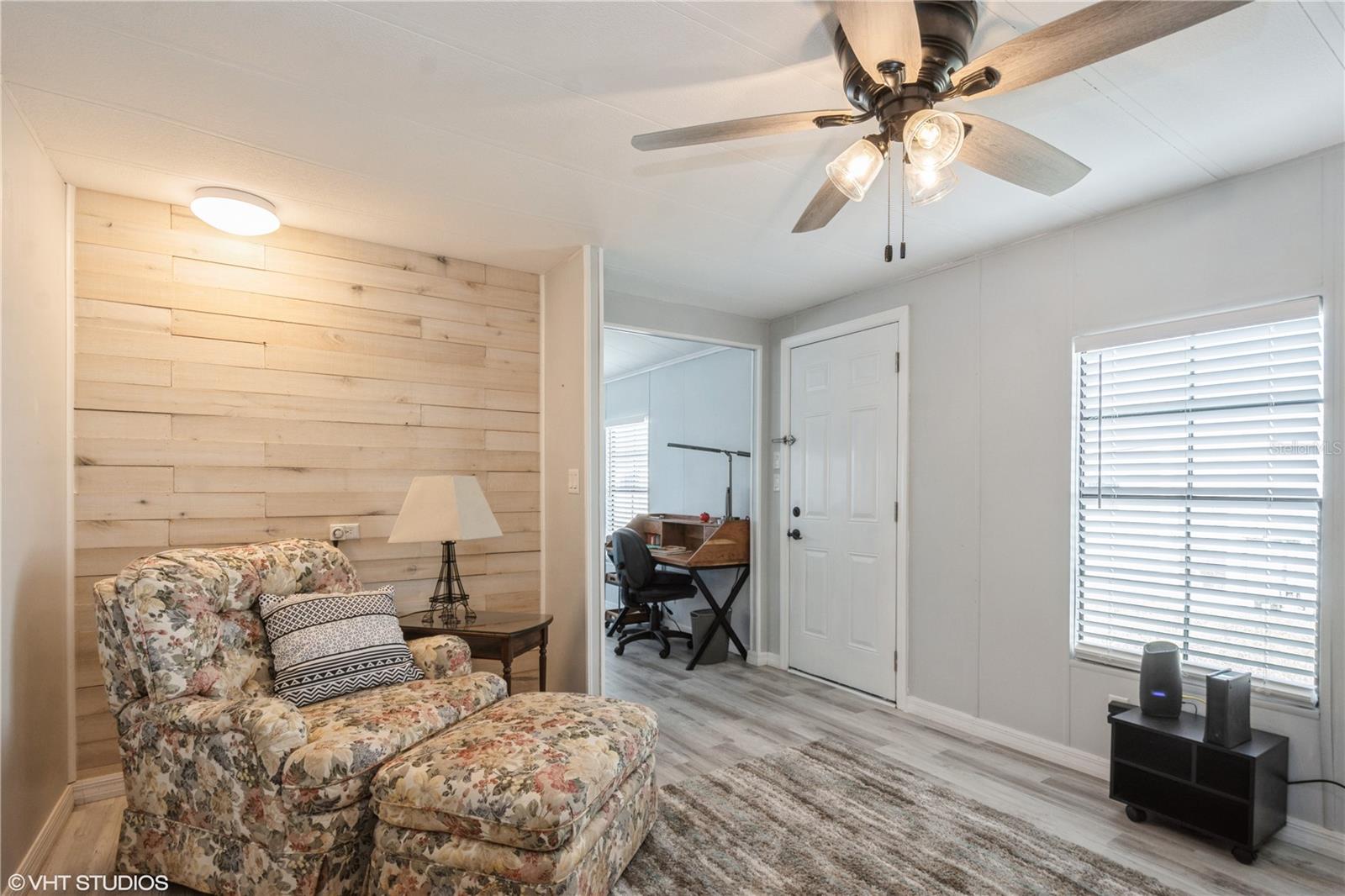 233 TARPON LN, OLDSMAR, FL, 34677