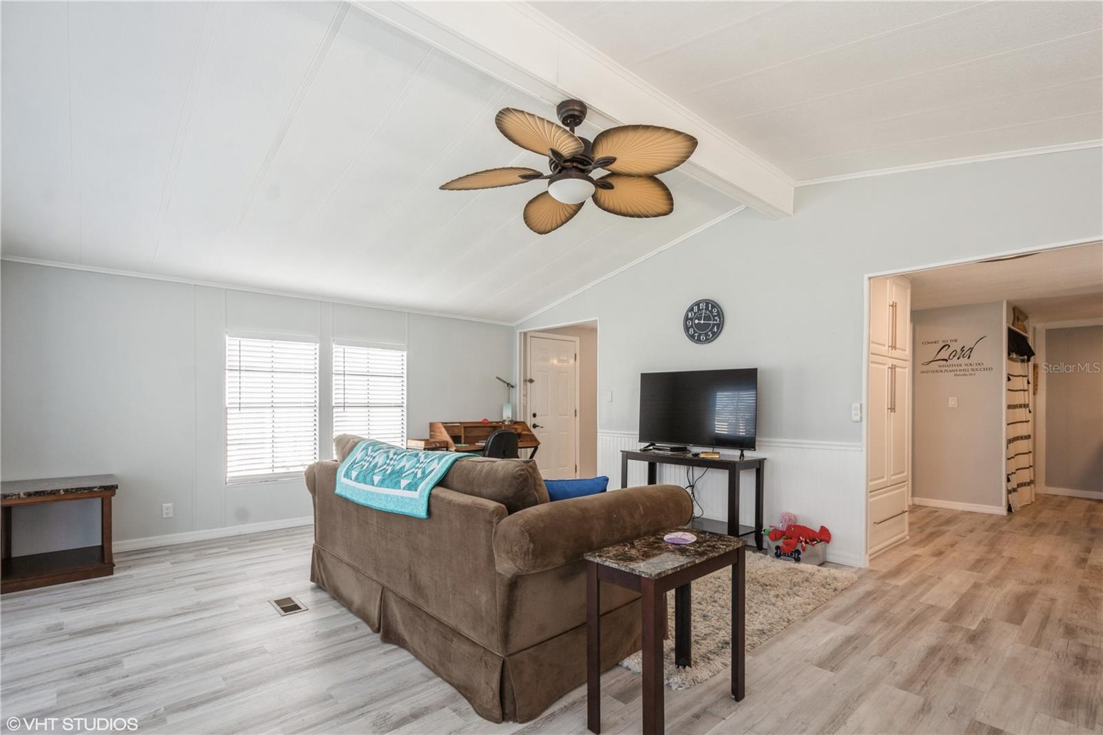 233 TARPON LN, OLDSMAR, FL, 34677