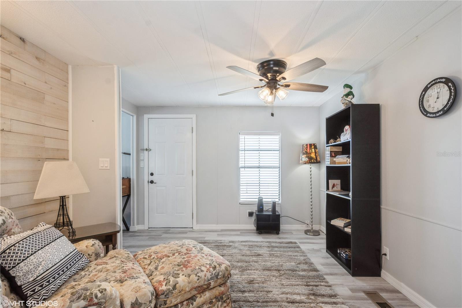 233 TARPON LN, OLDSMAR, FL, 34677