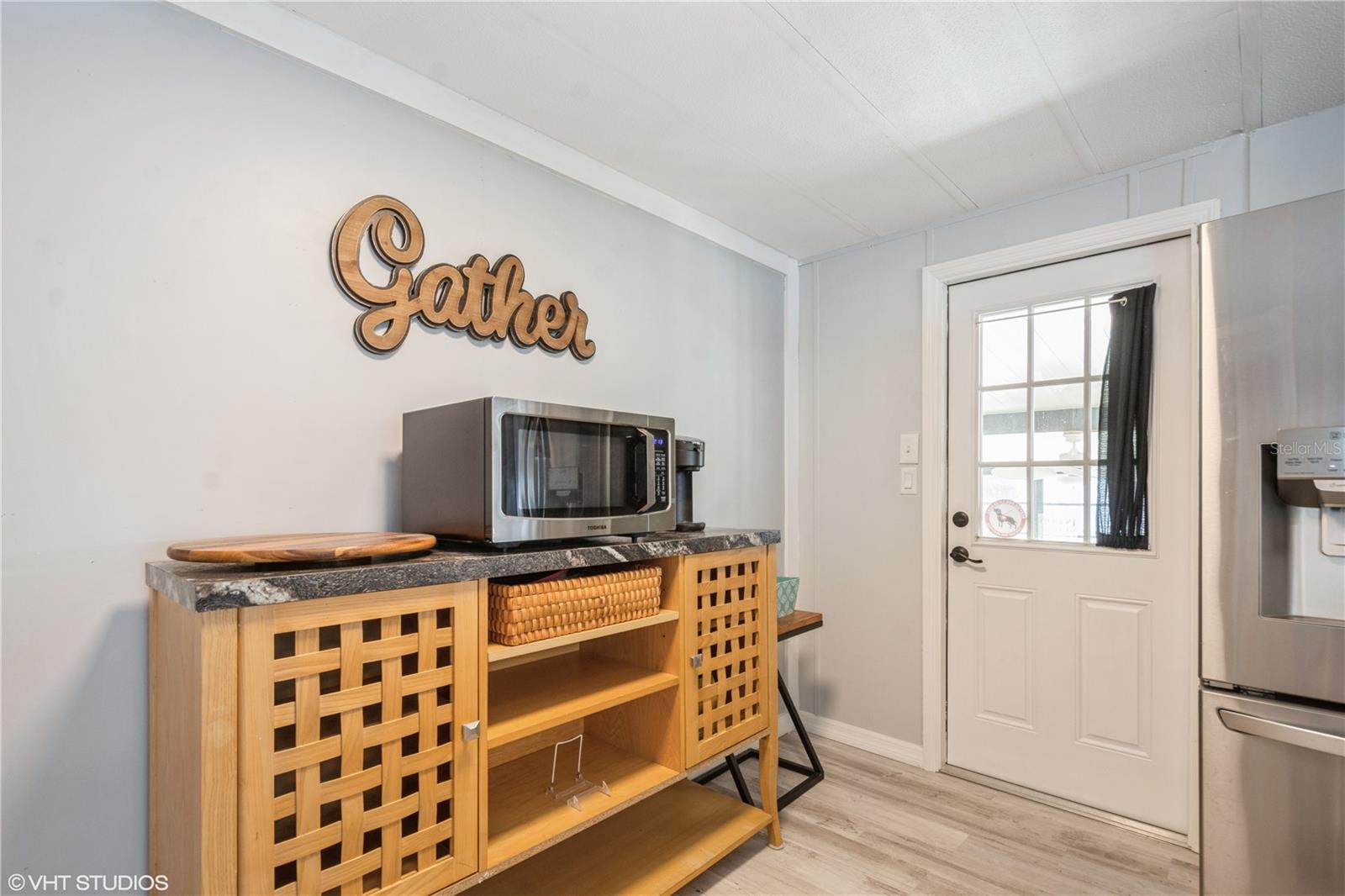 233 TARPON LN, OLDSMAR, FL, 34677