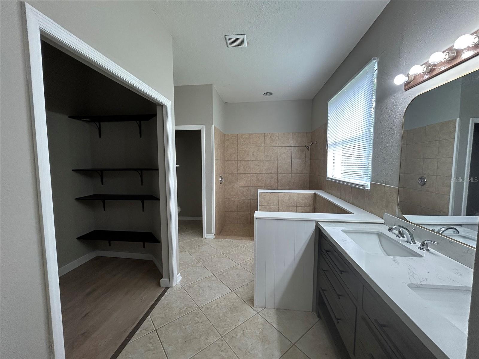 15119 HERONGLEN DR, LITHIA, FL, 33547