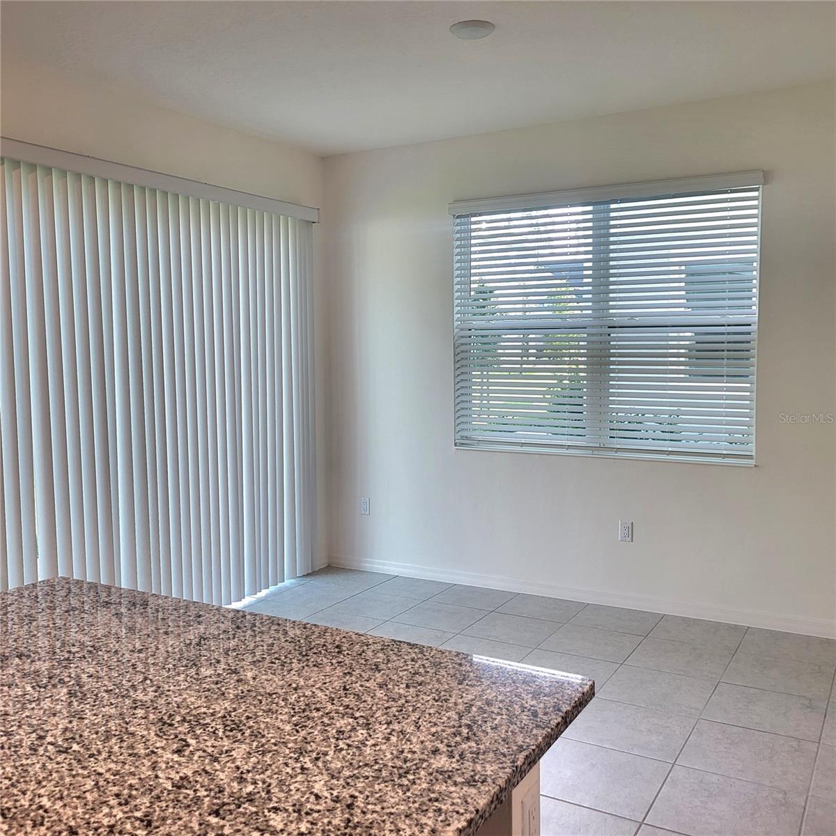 34172 CINDER WAY, WESLEY CHAPEL, FL, 33545