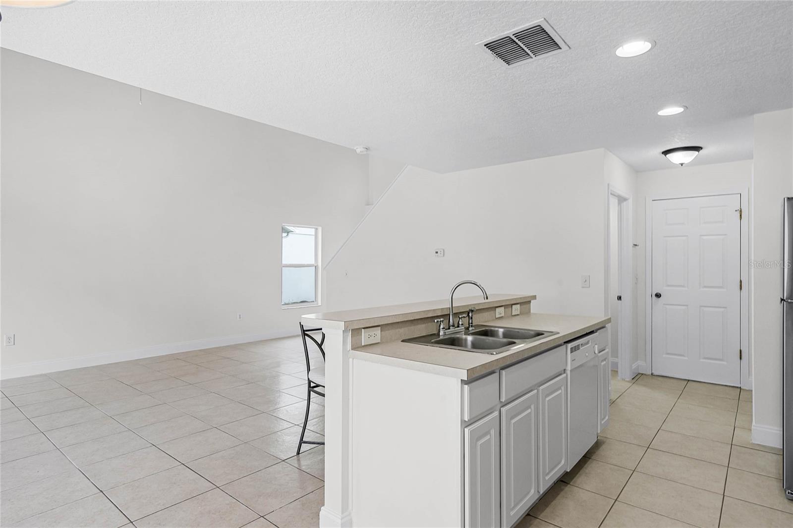 1929 STONE ABBEY BLVD, ORLANDO, FL, 32828