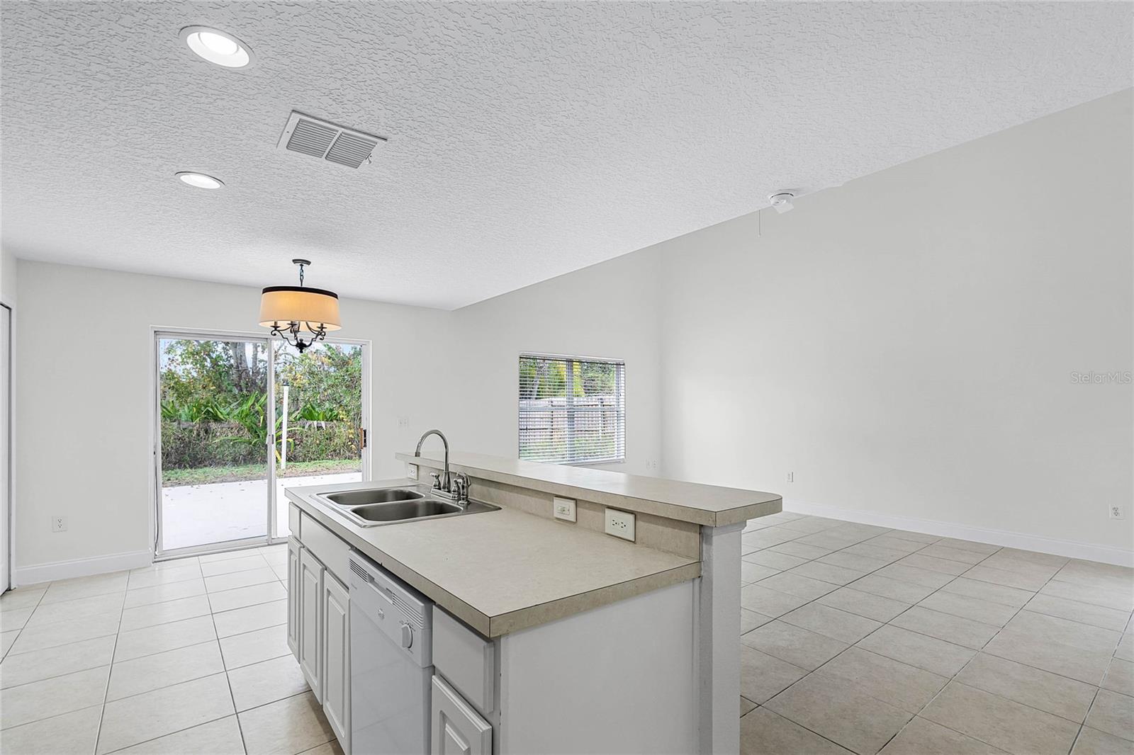 1929 STONE ABBEY BLVD, ORLANDO, FL, 32828
