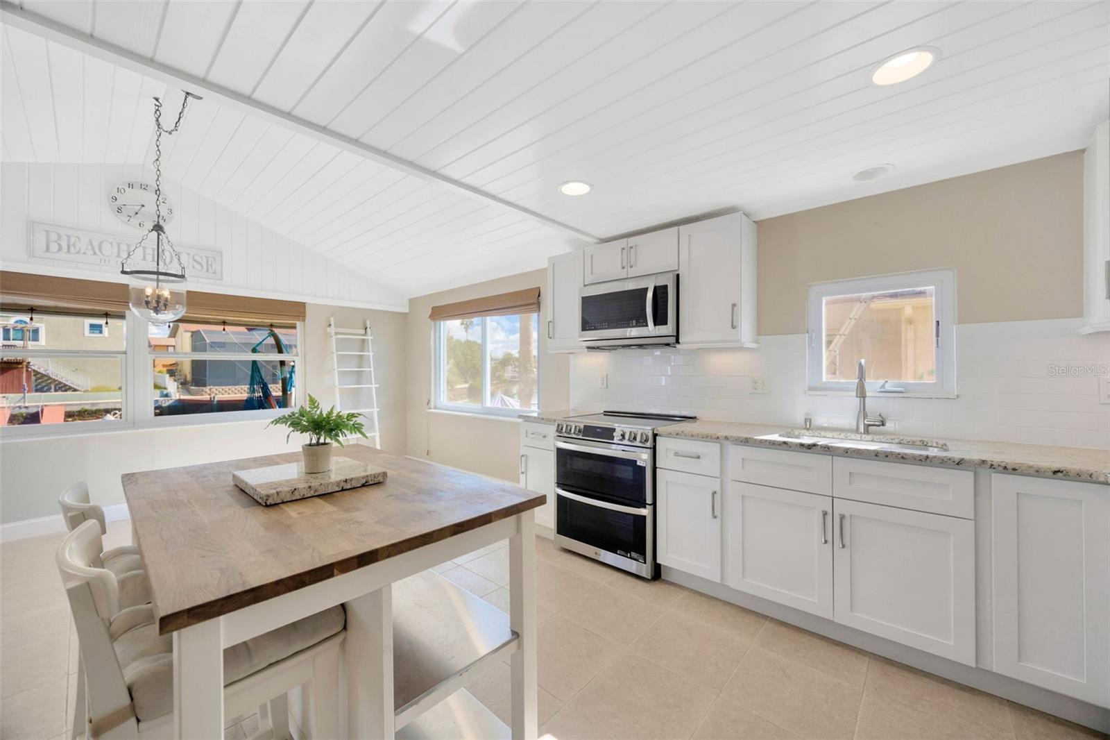 15536 CENTURY DR, HUDSON, FL, 34667