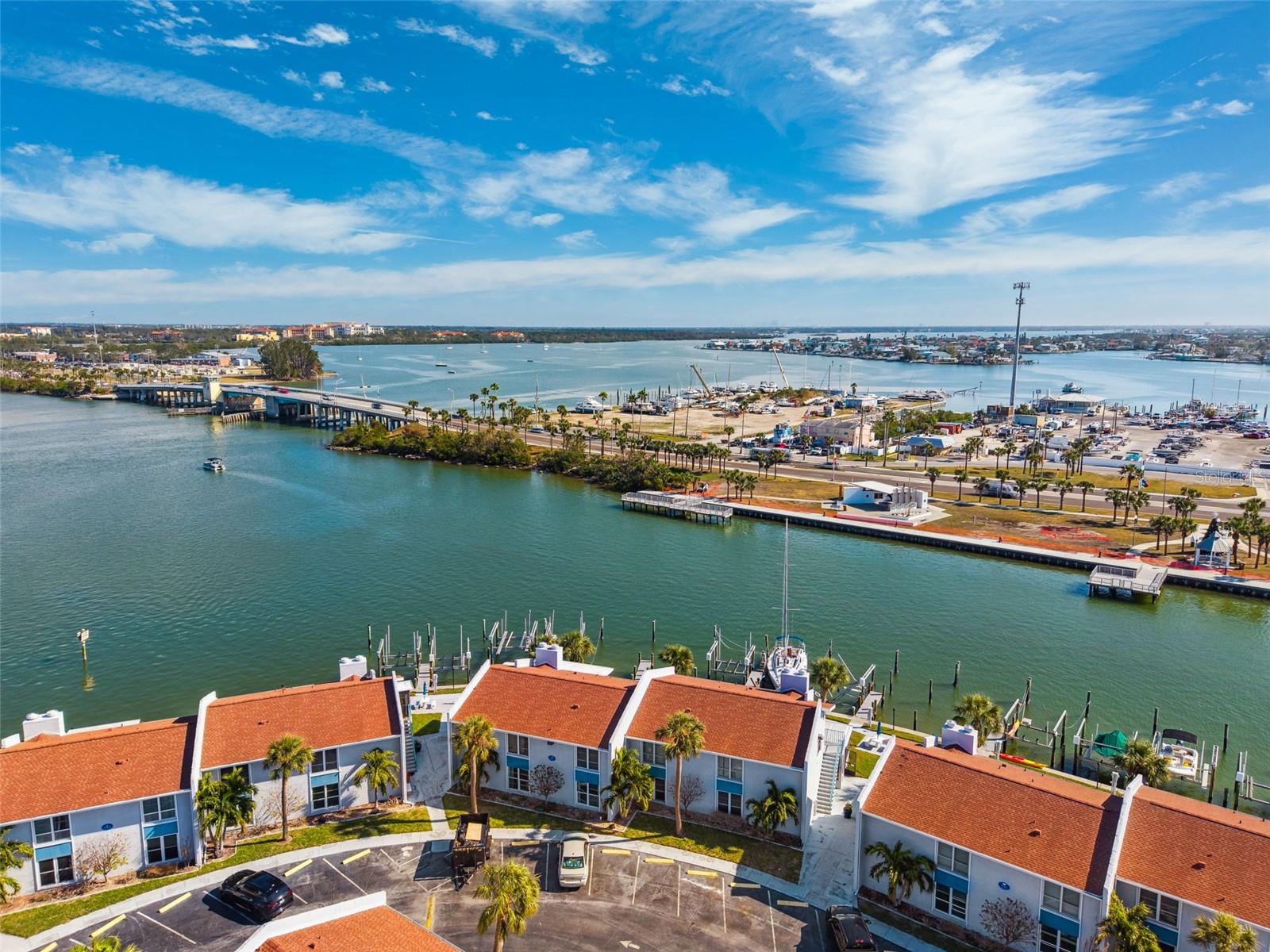 345 MEDALLION BLVD #C, MADEIRA BEACH, FL, 33708