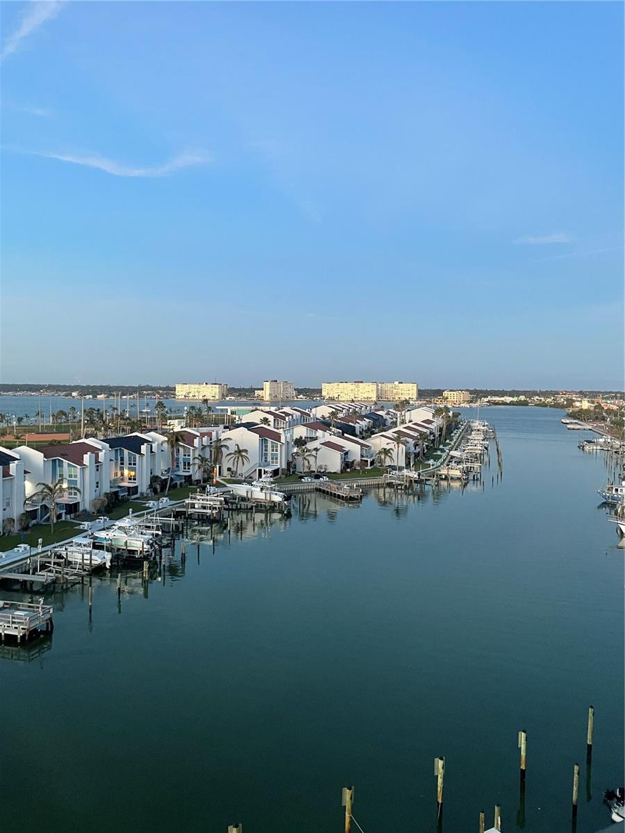 345 MEDALLION BLVD #C, MADEIRA BEACH, FL, 33708