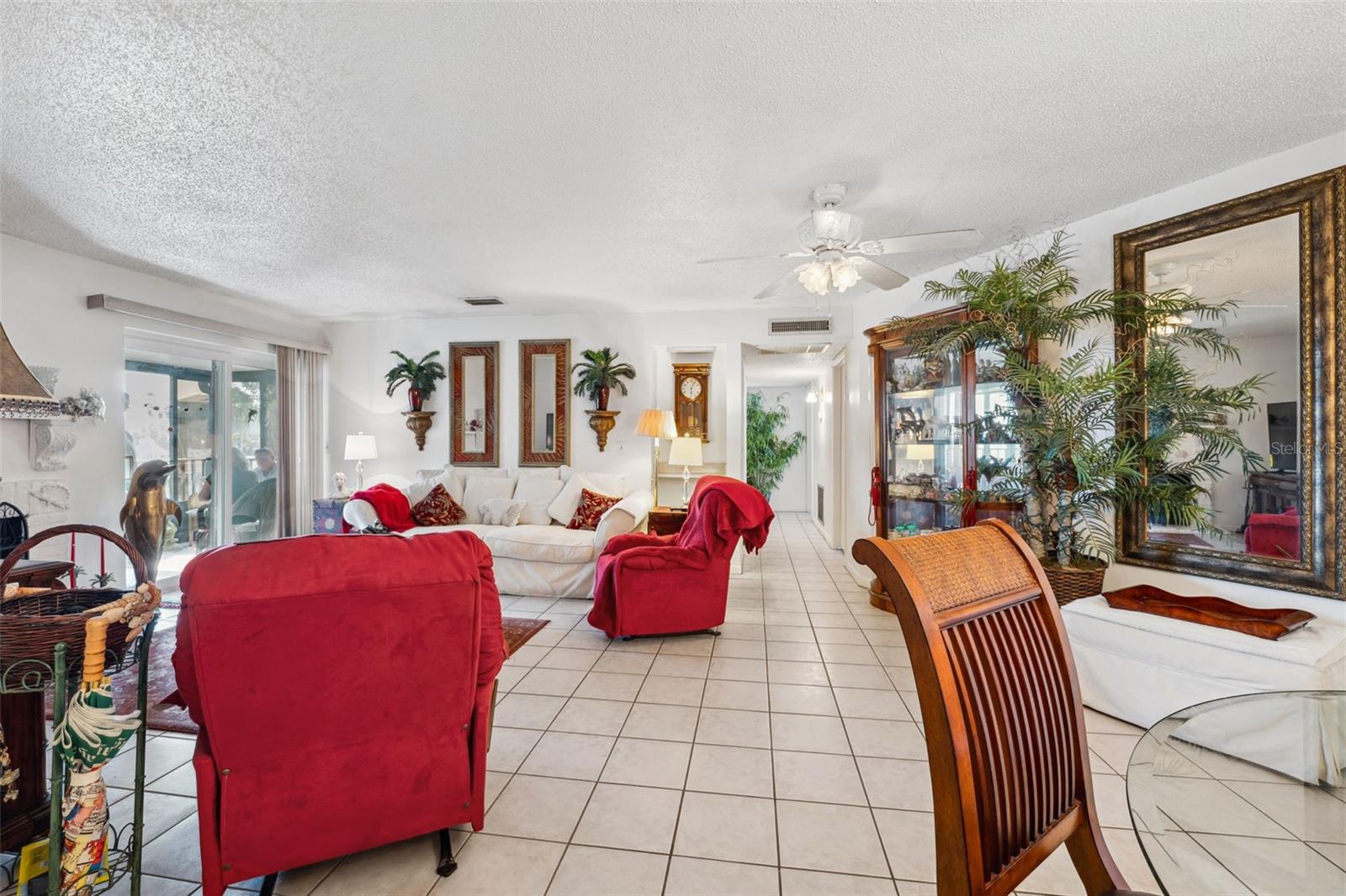 345 MEDALLION BLVD #C, MADEIRA BEACH, FL, 33708