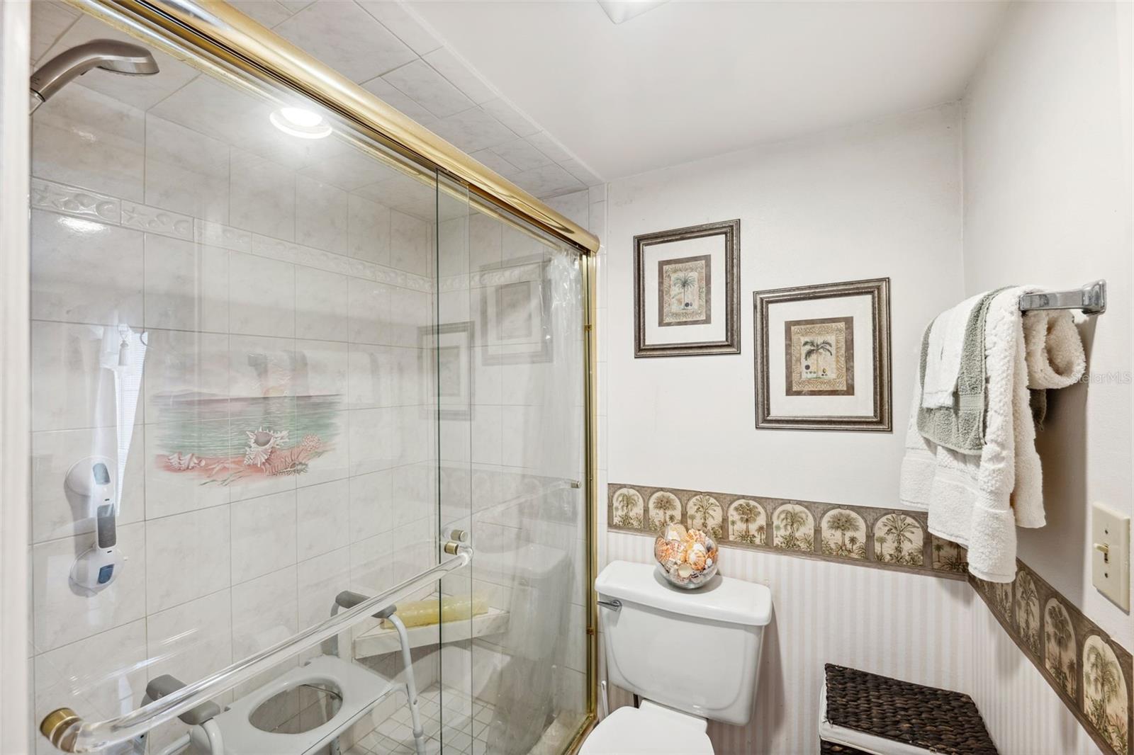 345 MEDALLION BLVD #C, MADEIRA BEACH, FL, 33708