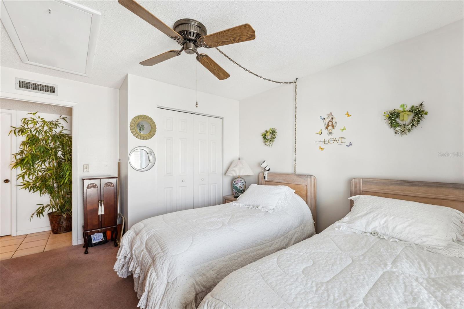 345 MEDALLION BLVD #C, MADEIRA BEACH, FL, 33708