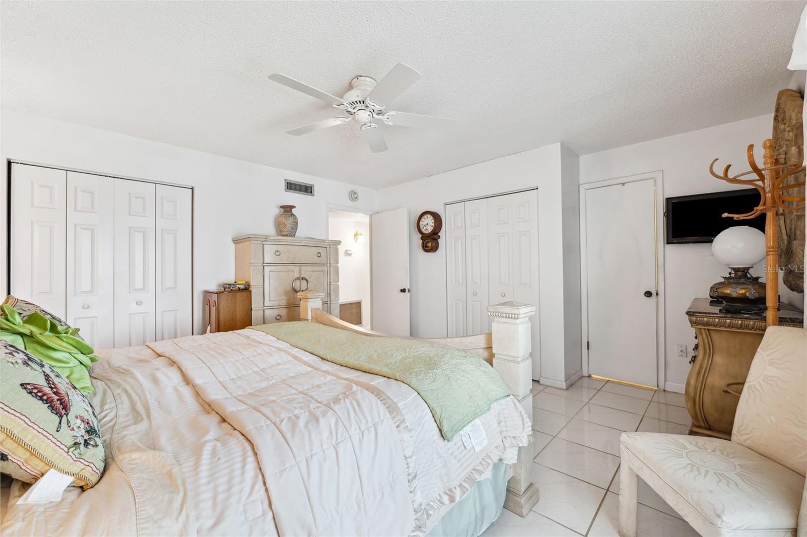 345 MEDALLION BLVD #C, MADEIRA BEACH, FL, 33708