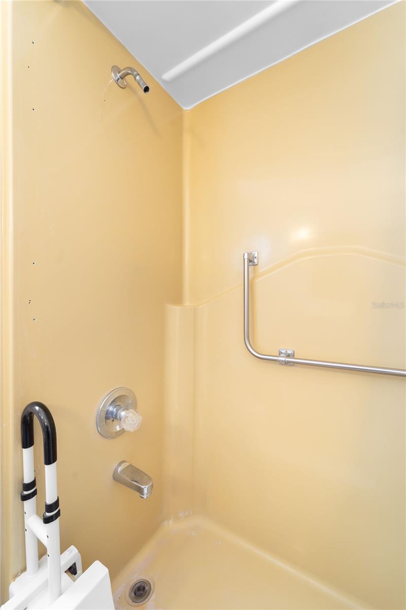 3403 OVERCUP OAK TER, SARASOTA, FL, 34237