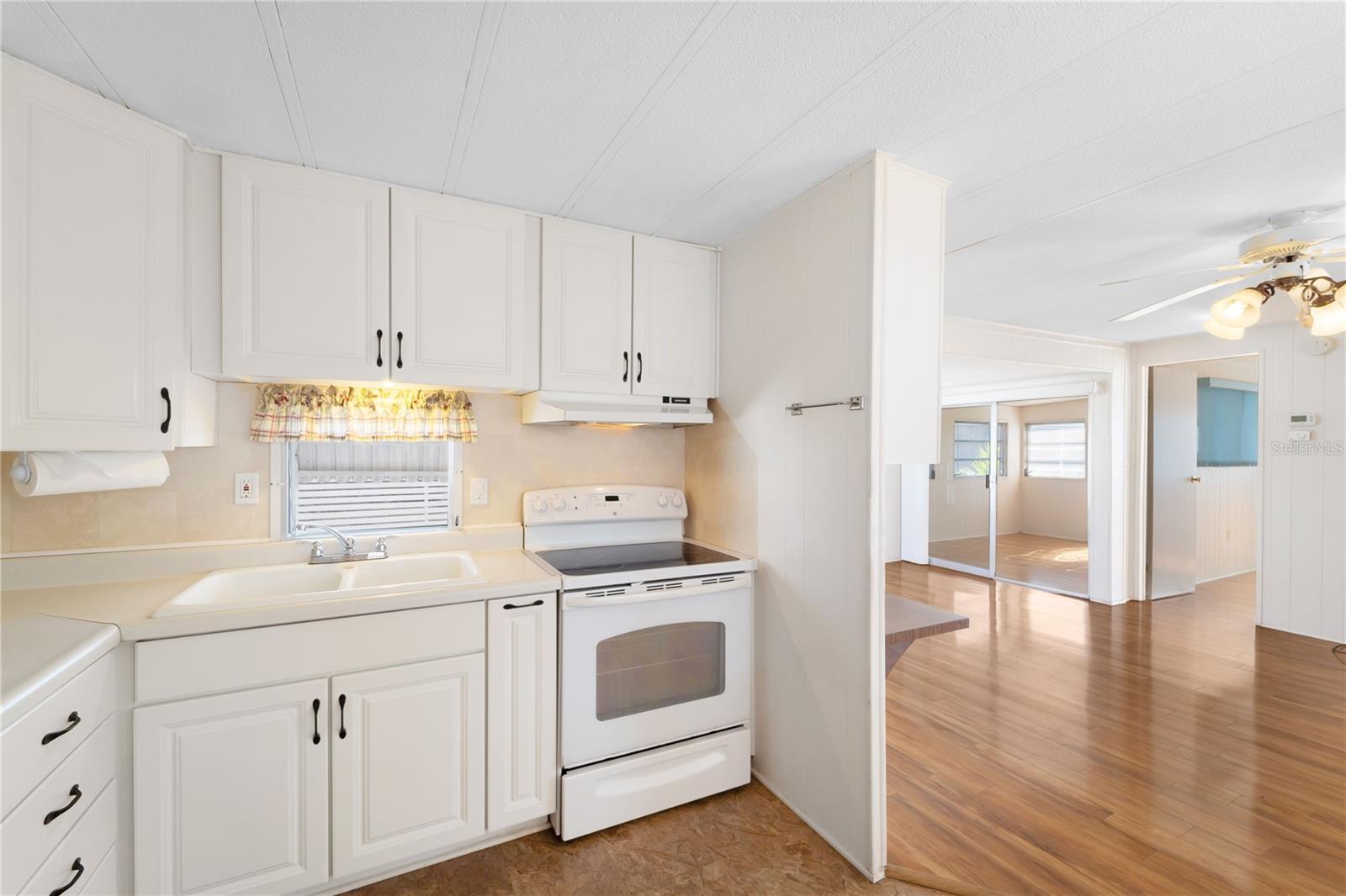 3403 OVERCUP OAK TER, SARASOTA, FL, 34237