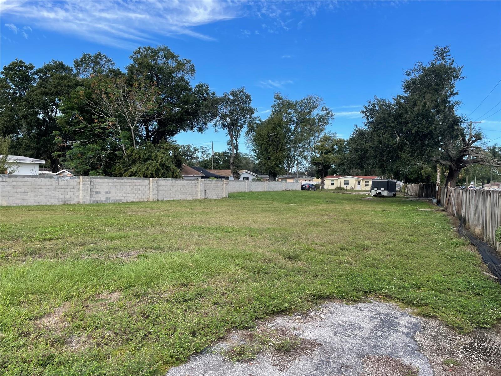 2502 W HAMILTON AVE, TAMPA, FL, 33614
