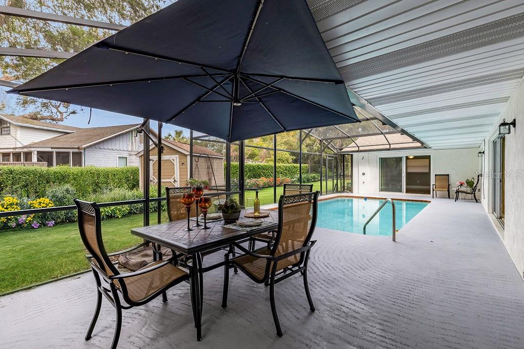 1001 MICHELLE CT, TAVARES, FL, 32778