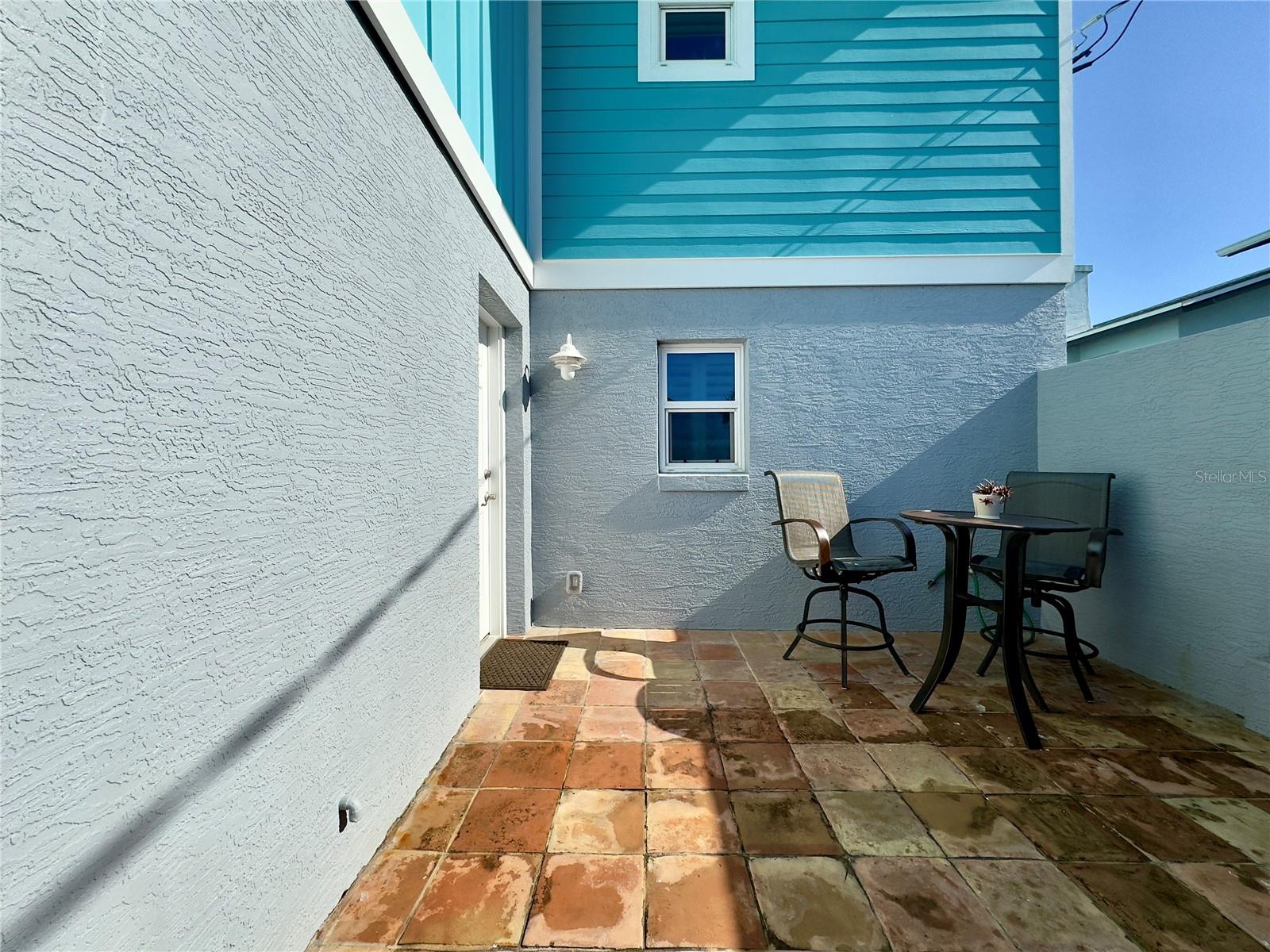 1541 N OCEAN SHORE BLVD #B, FLAGLER BEACH, FL, 32136