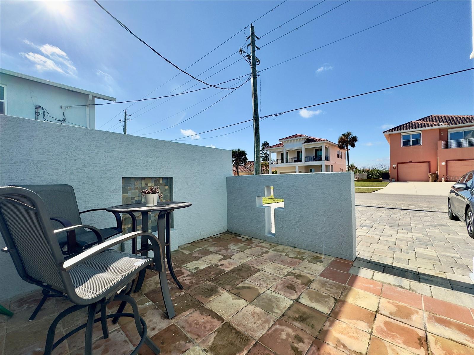 1541 N OCEAN SHORE BLVD #B, FLAGLER BEACH, FL, 32136