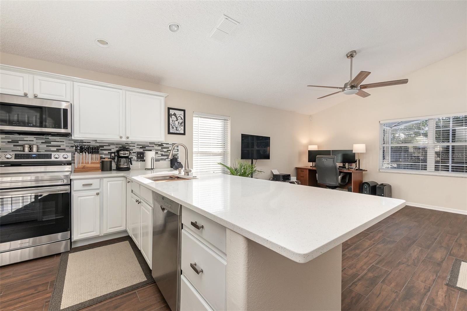 1314 MEGAN WAY, APOPKA, FL, 32703