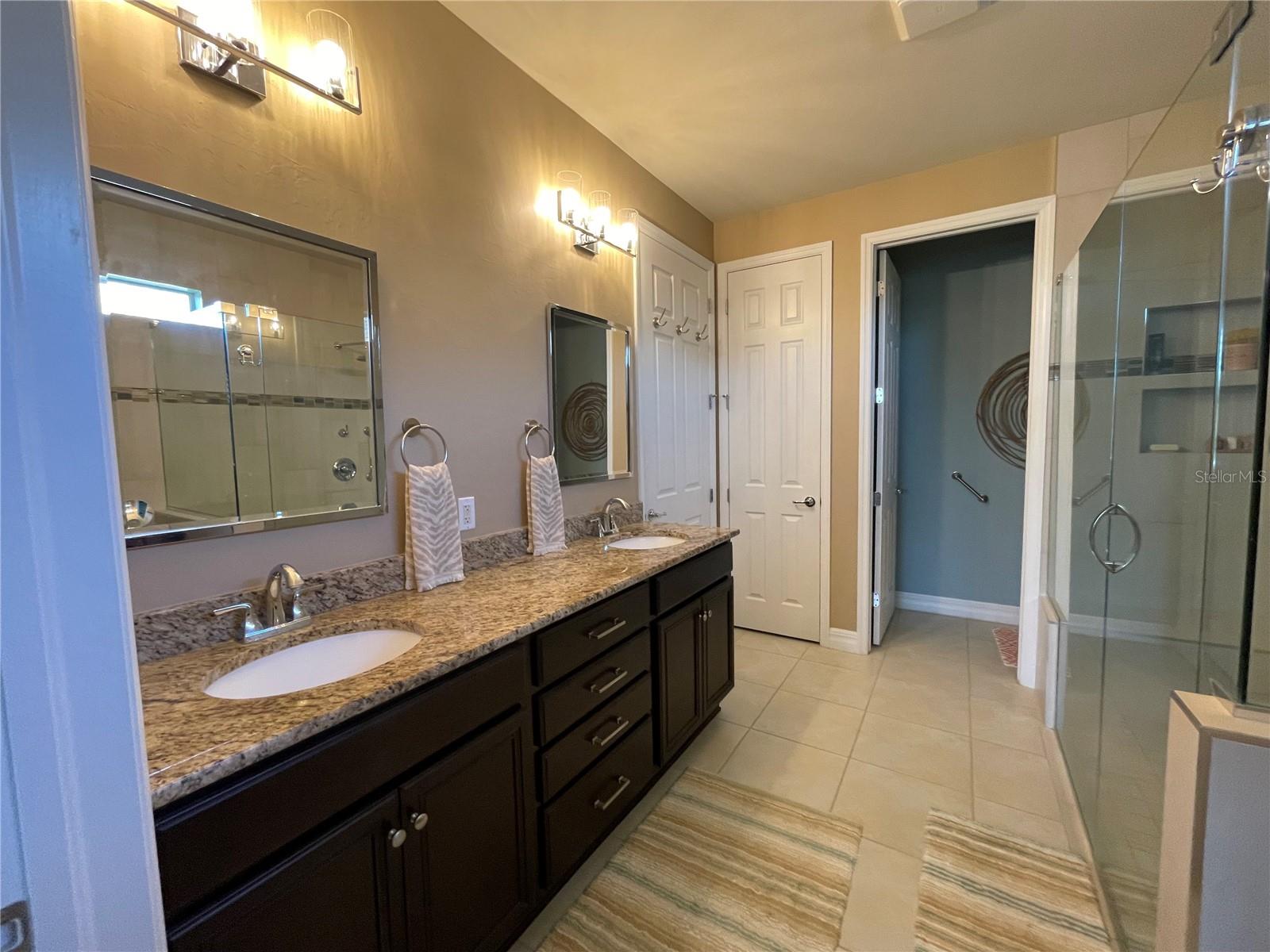 8542 VERONAWALK CIR, NAPLES, FL, 34114