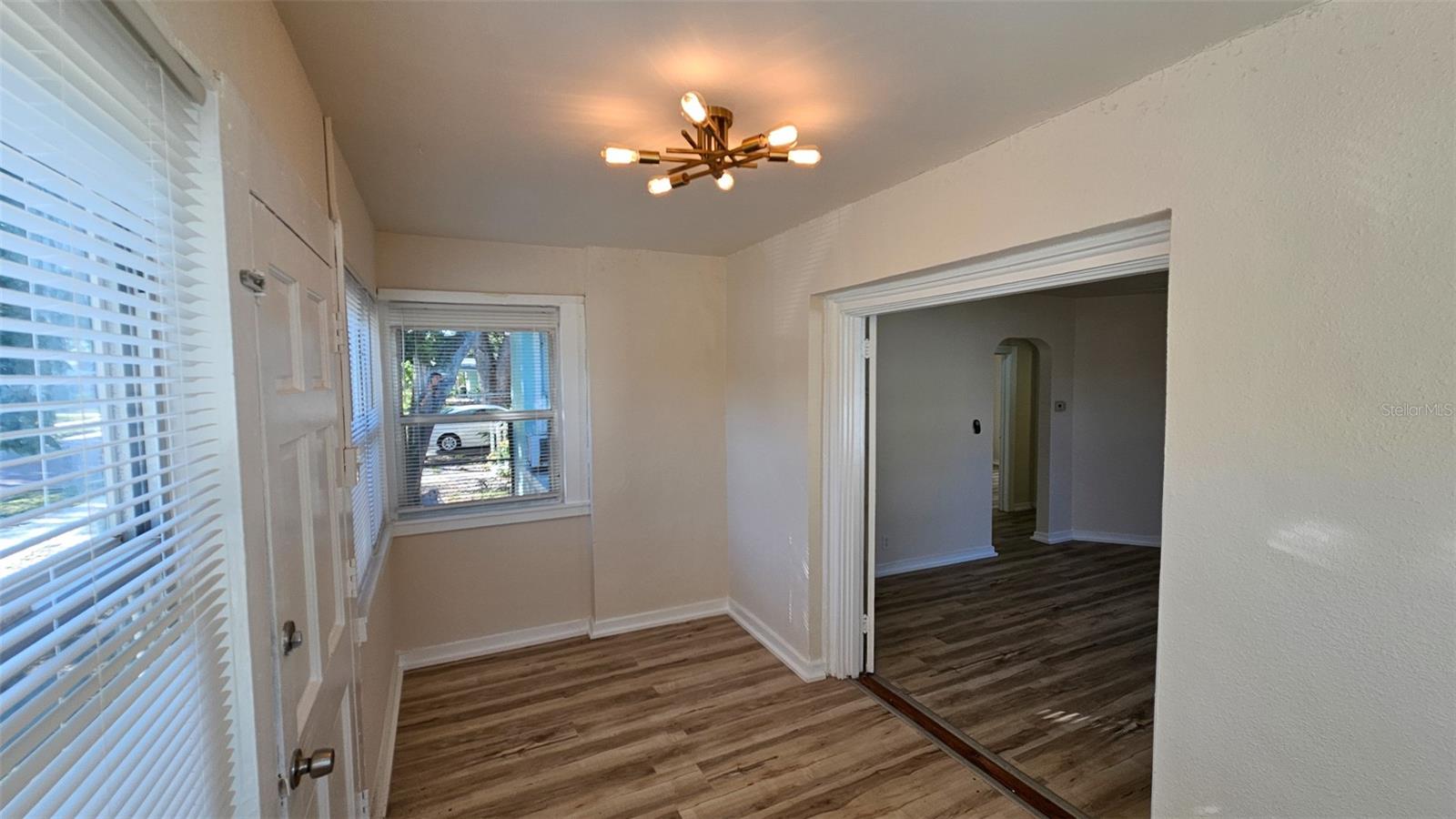617 NEWTON AVE S, ST PETERSBURG, FL, 33701