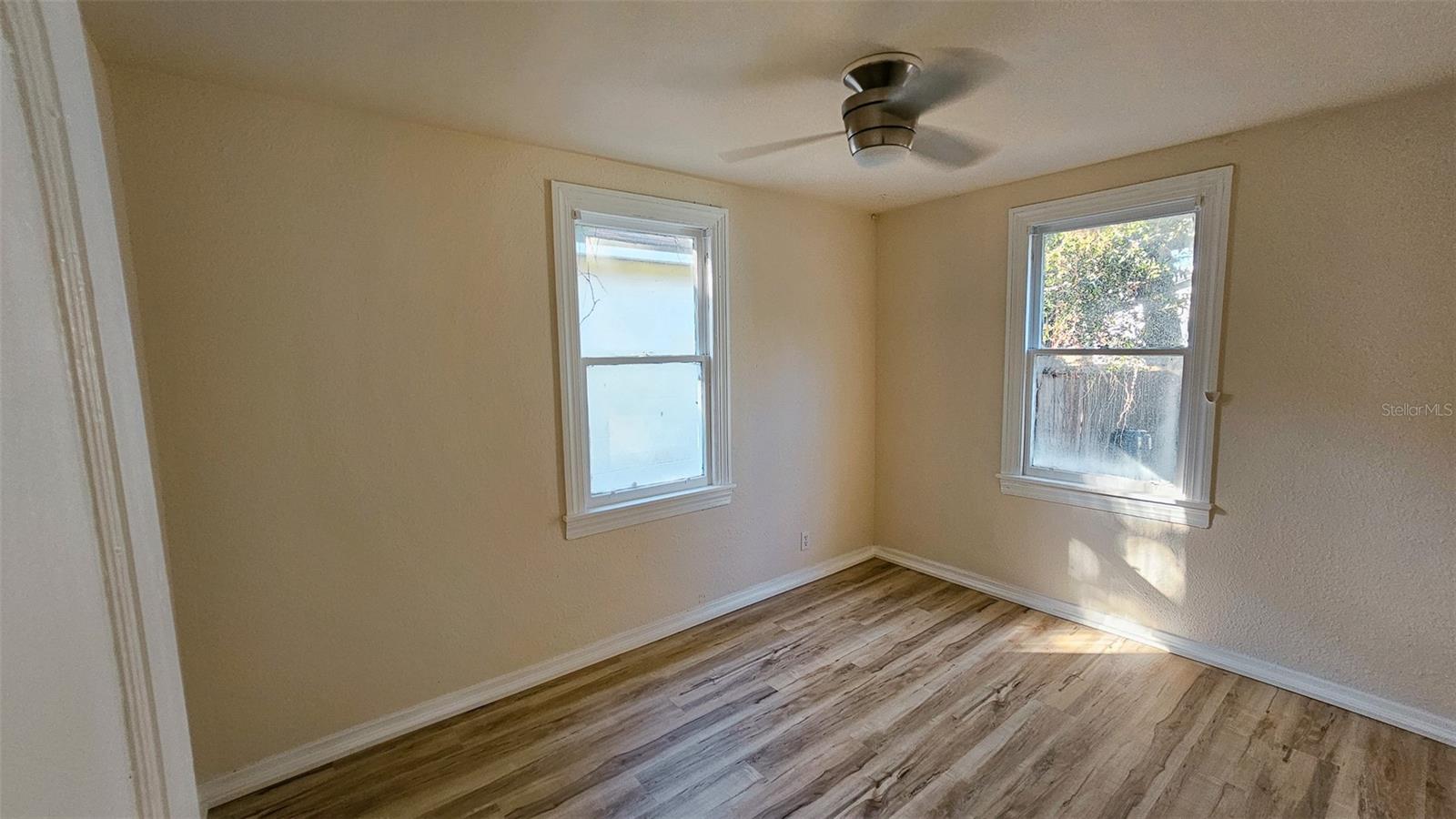 617 NEWTON AVE S, ST PETERSBURG, FL, 33701